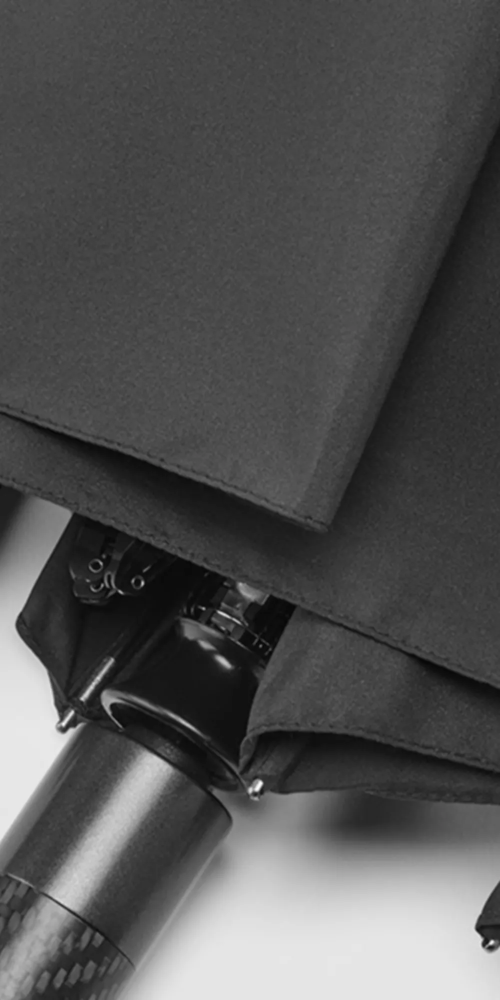 BMW Lifestyle M T-Shirt with M logo contours on the chest