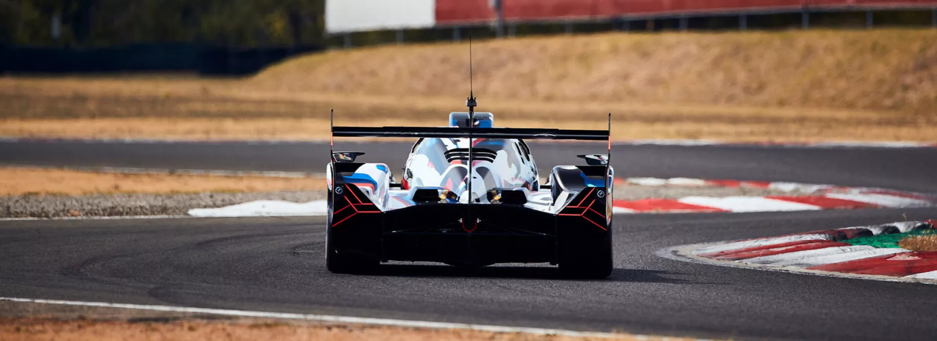 BMW M Returns To Le Mans