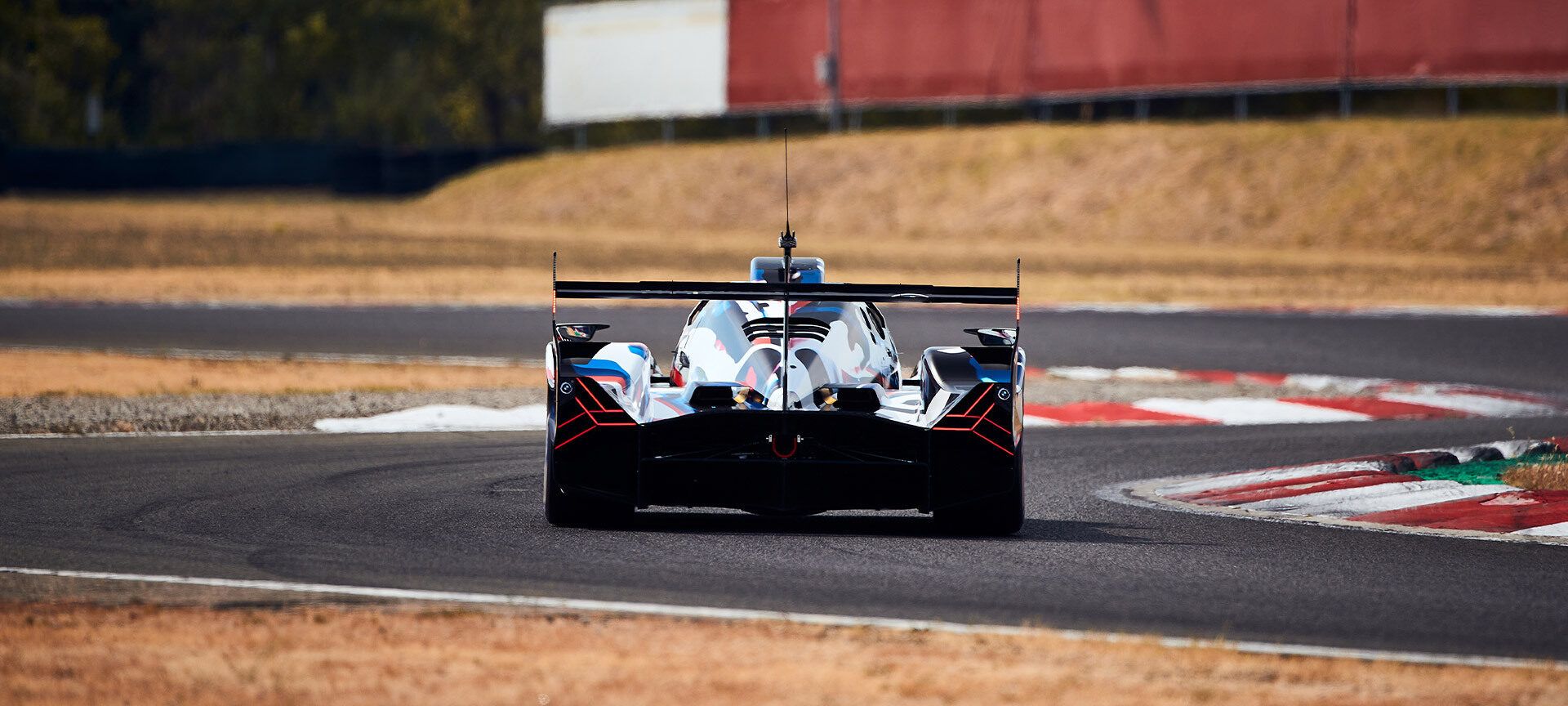 BMW M Returns To Le Mans