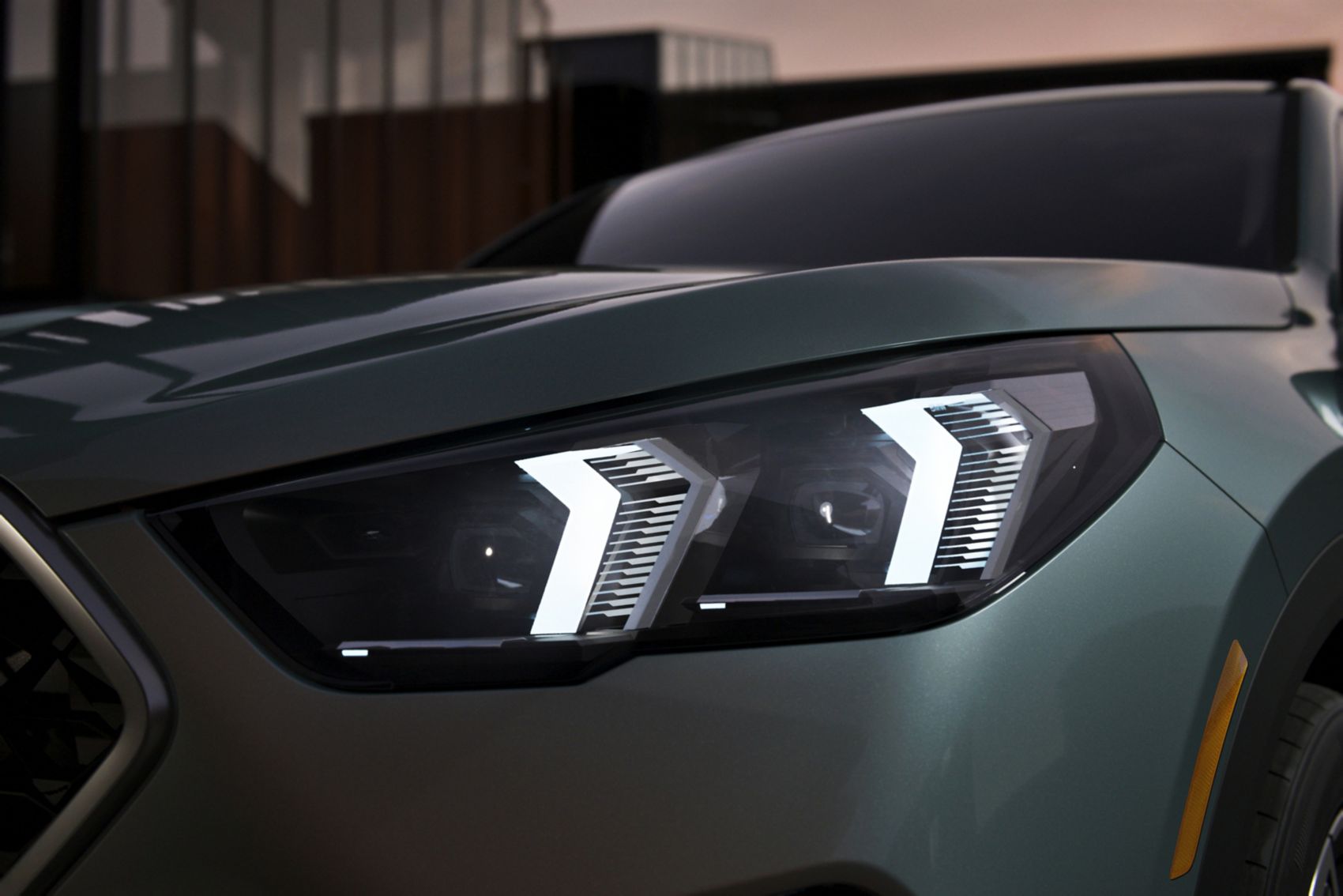 2027 BMW X2 exterior profile