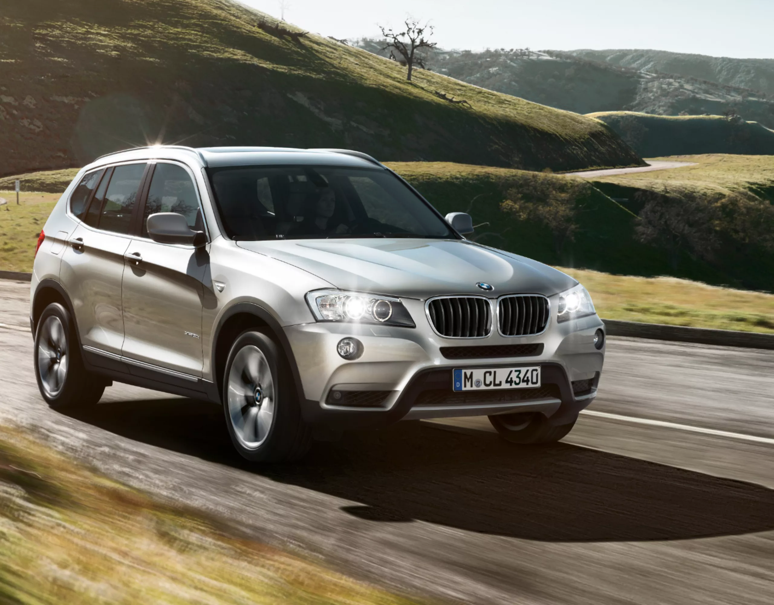 BMW X3（F25） フロント・ビュー