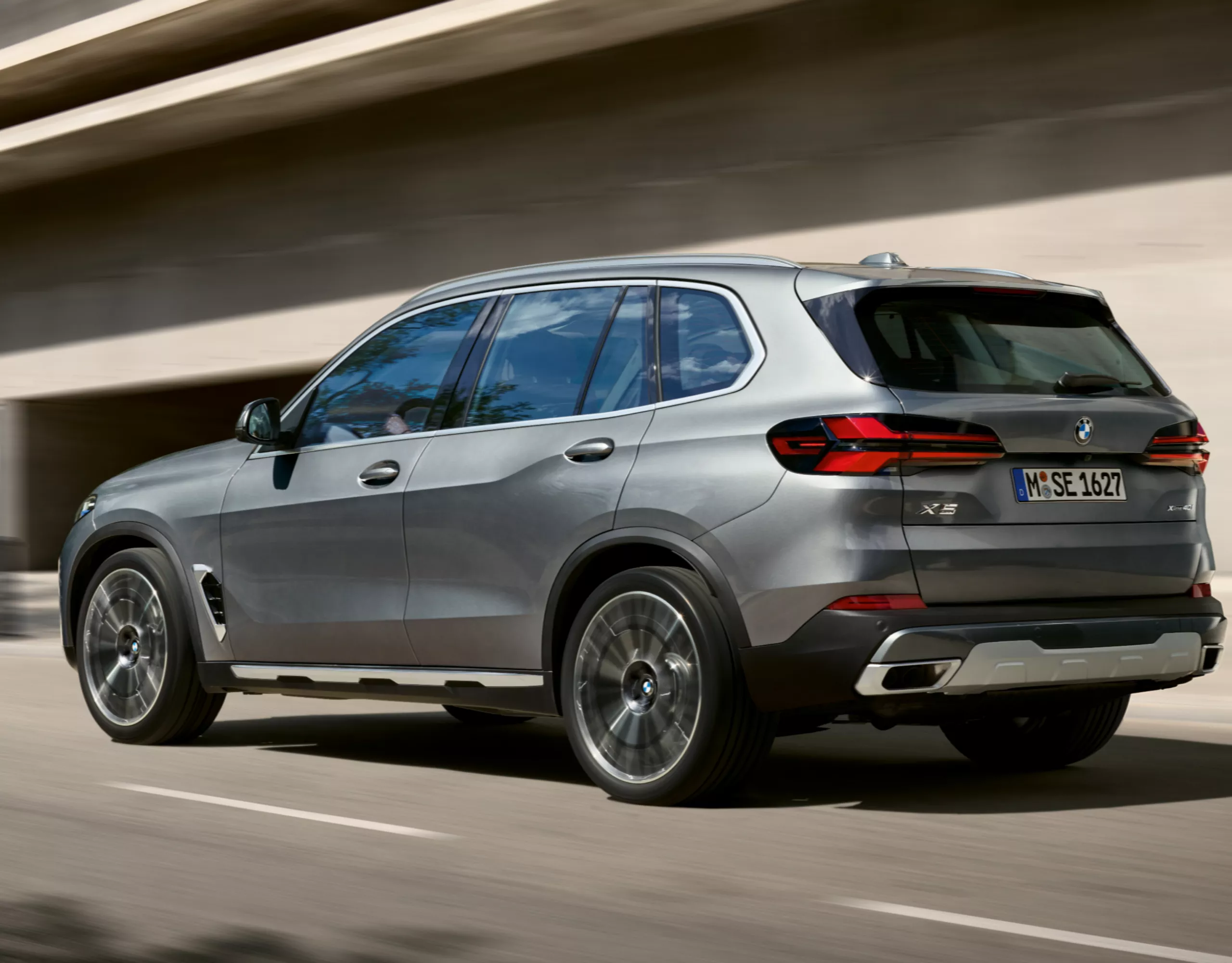 BMW X5（G05） サイド・ビュー