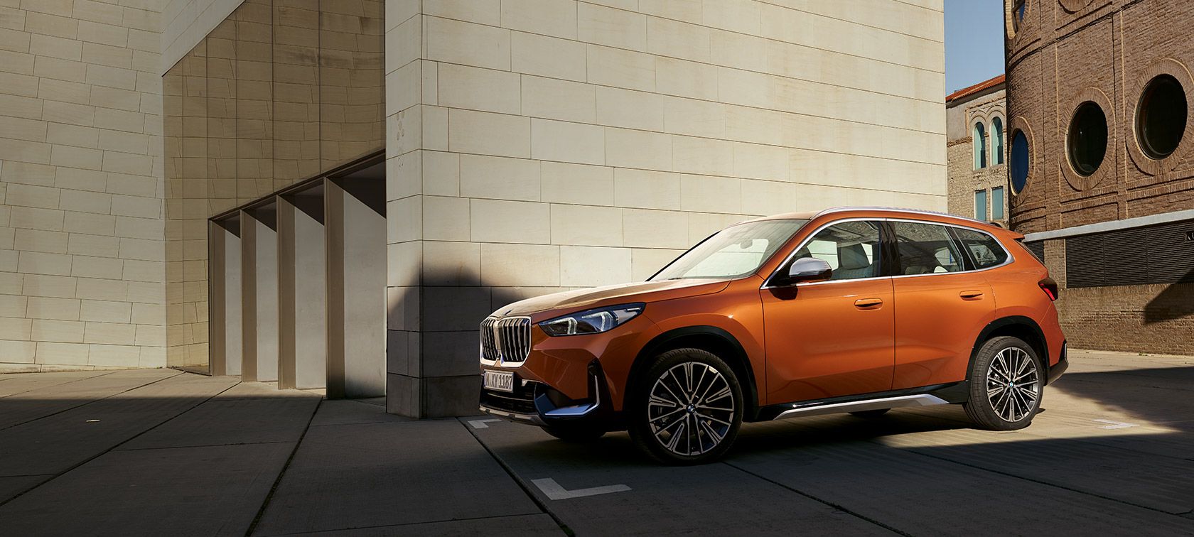 BMW X1 (U11): Motori e dati tecnici