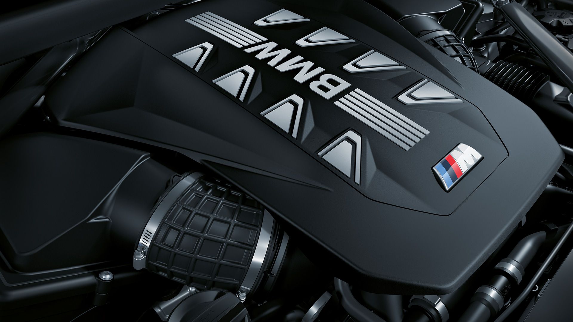 M TwinPower Turbo V型8缸汽油引擎