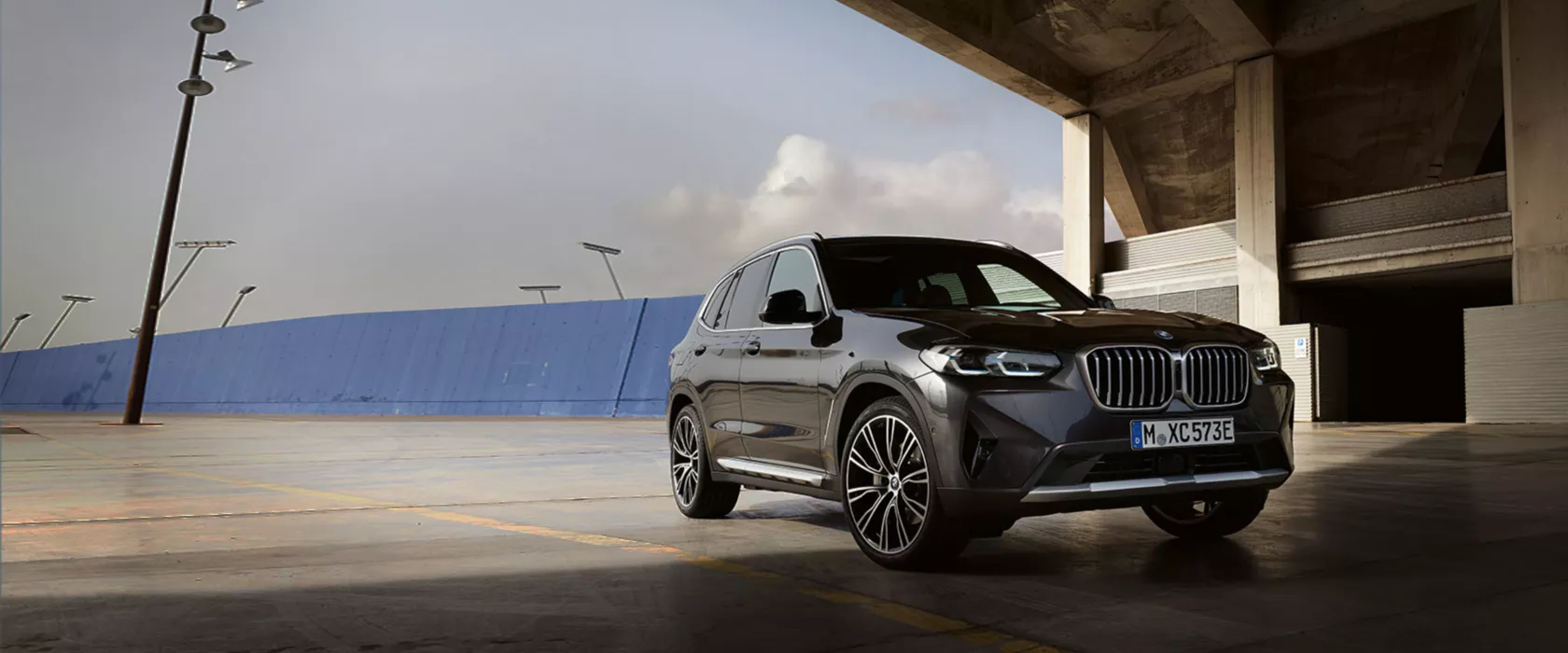 BMW X3 Plug-in Hybrid, offerte BMW disponibili: soluzioni finanziarie (WHY-BUY), noleggio a lungo termine