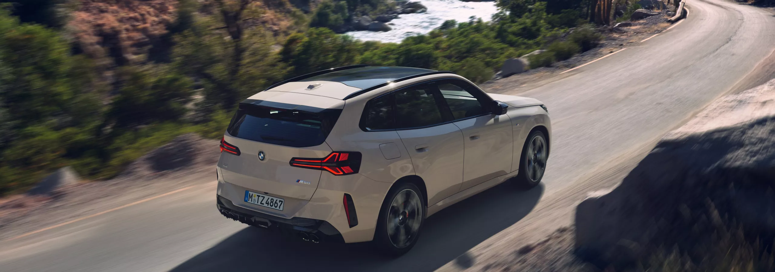 ニューBMW X3 装備・価格表