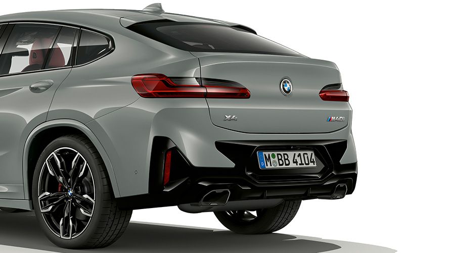 BMW X4 G02 Brooklyn Grey close-up rear design 2021