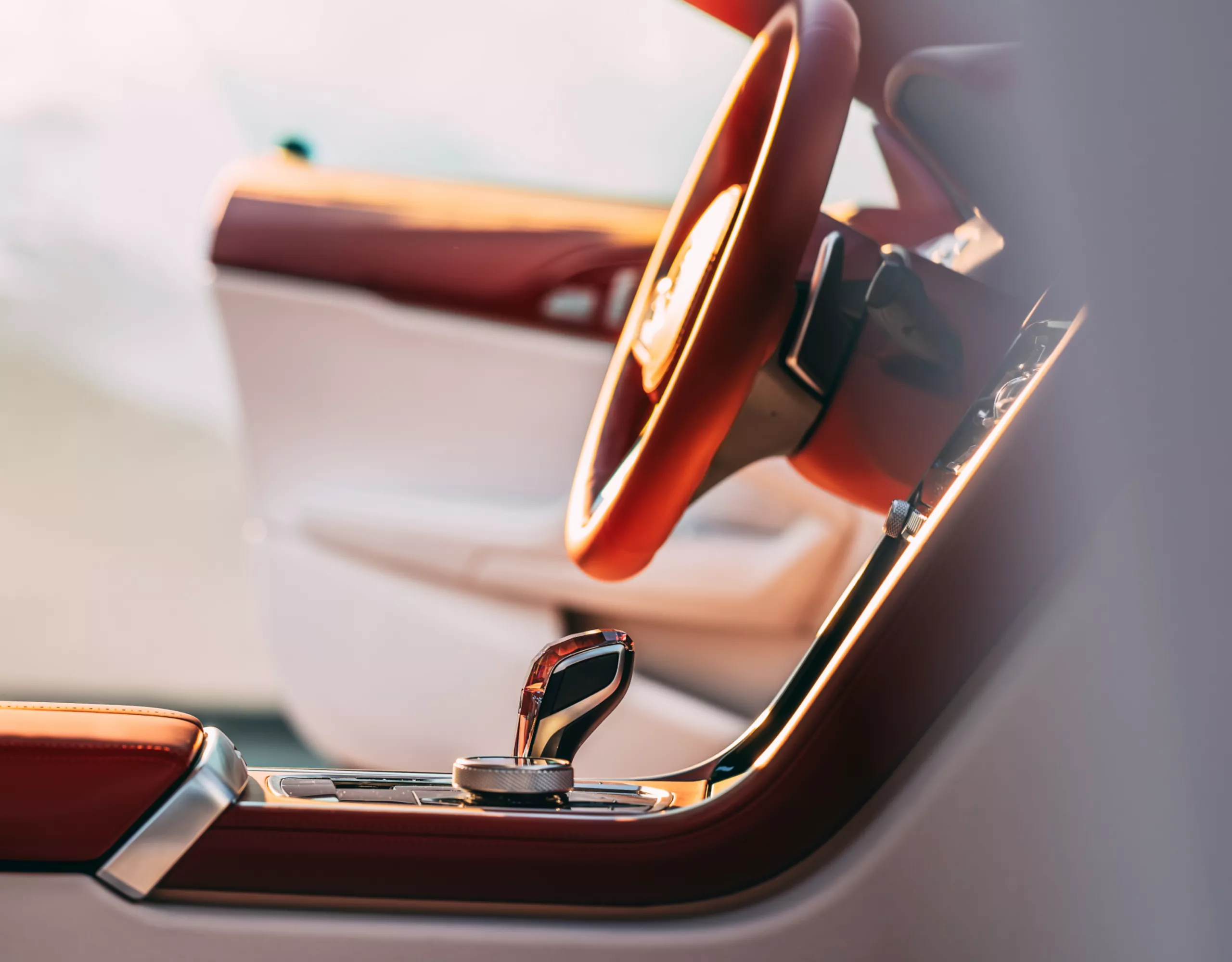 Podrobně je představeno sladění vnějšího laku a interiéru modelu BMW Speedtop