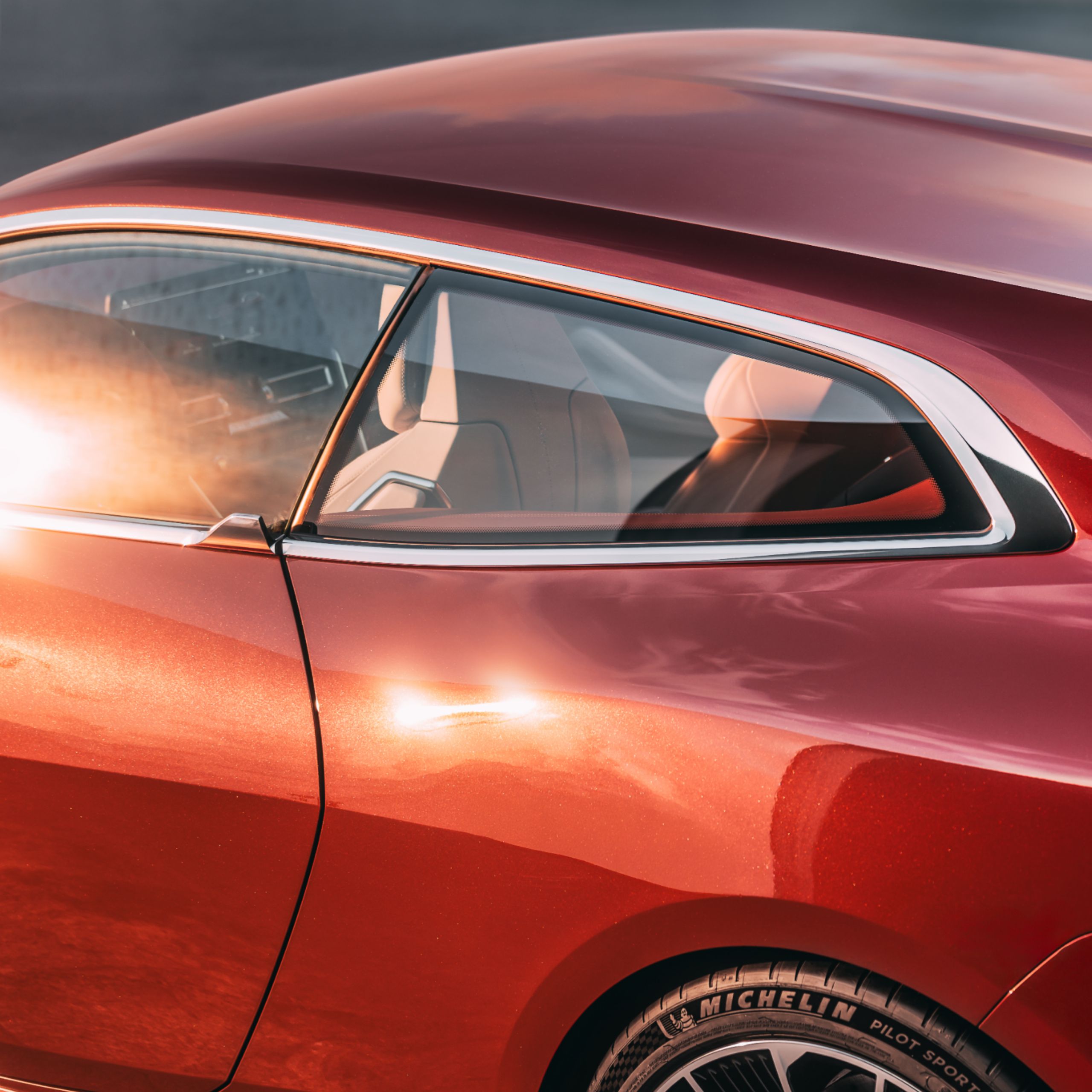 Présentation détaillée des winglets sur les portes de la BMW Concept Speedtop