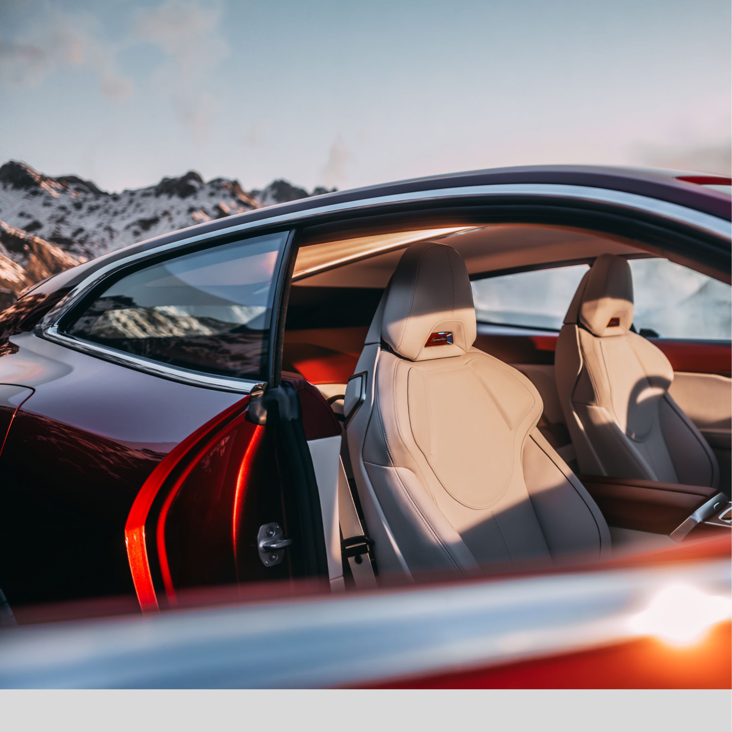 Vue de l'éclairage des phares depuis la porte passager de la BMW Concept Speedtop