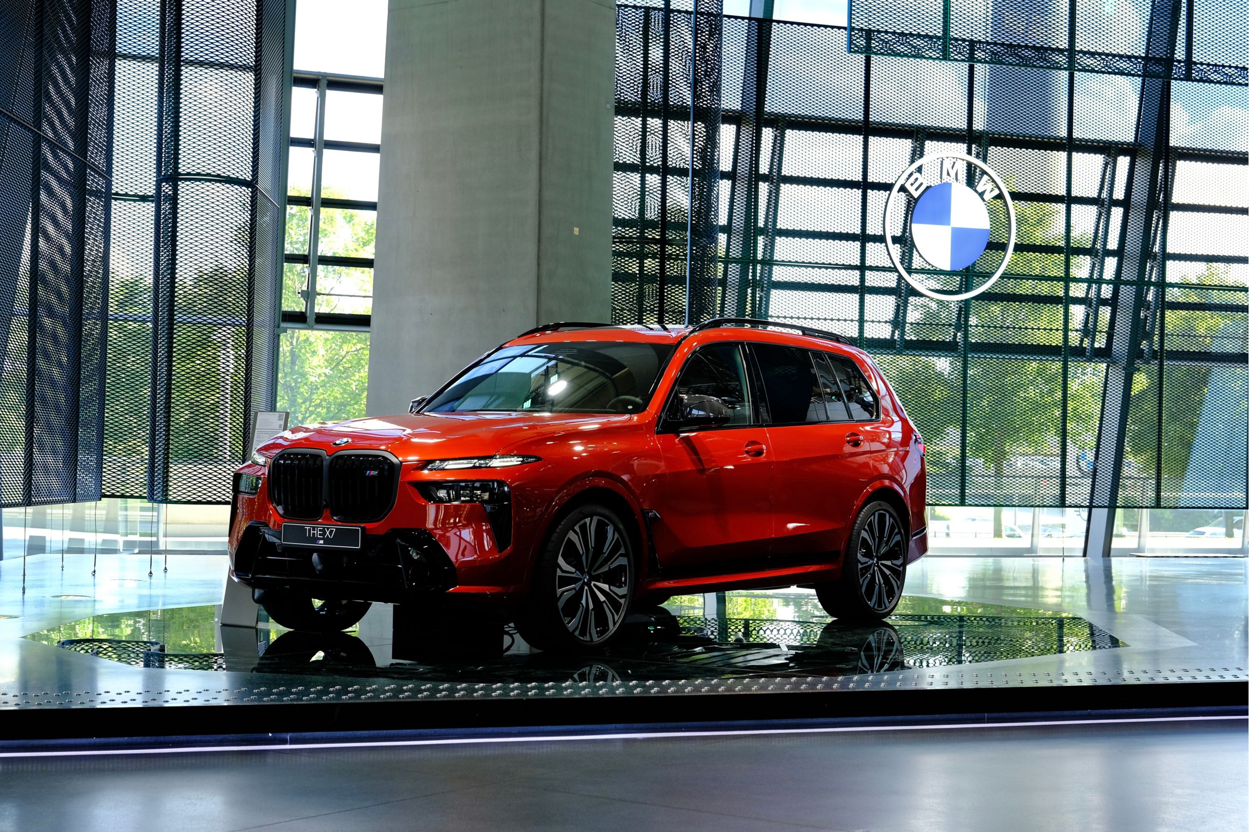 BMW Welt Ausstellungen exklusive Modelle X7