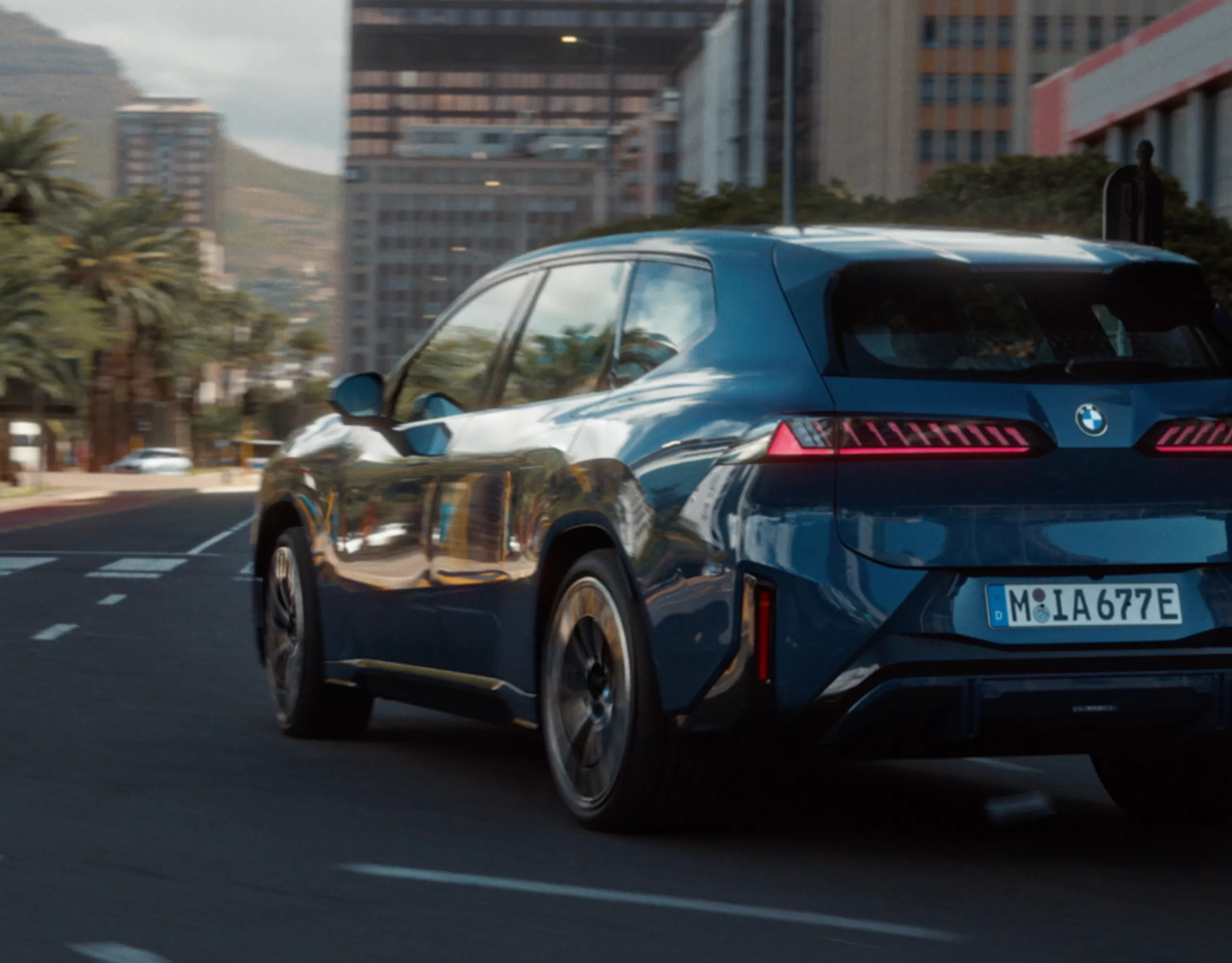 Driving scenarios in which the BMW brakes without the driver themselves braking. 