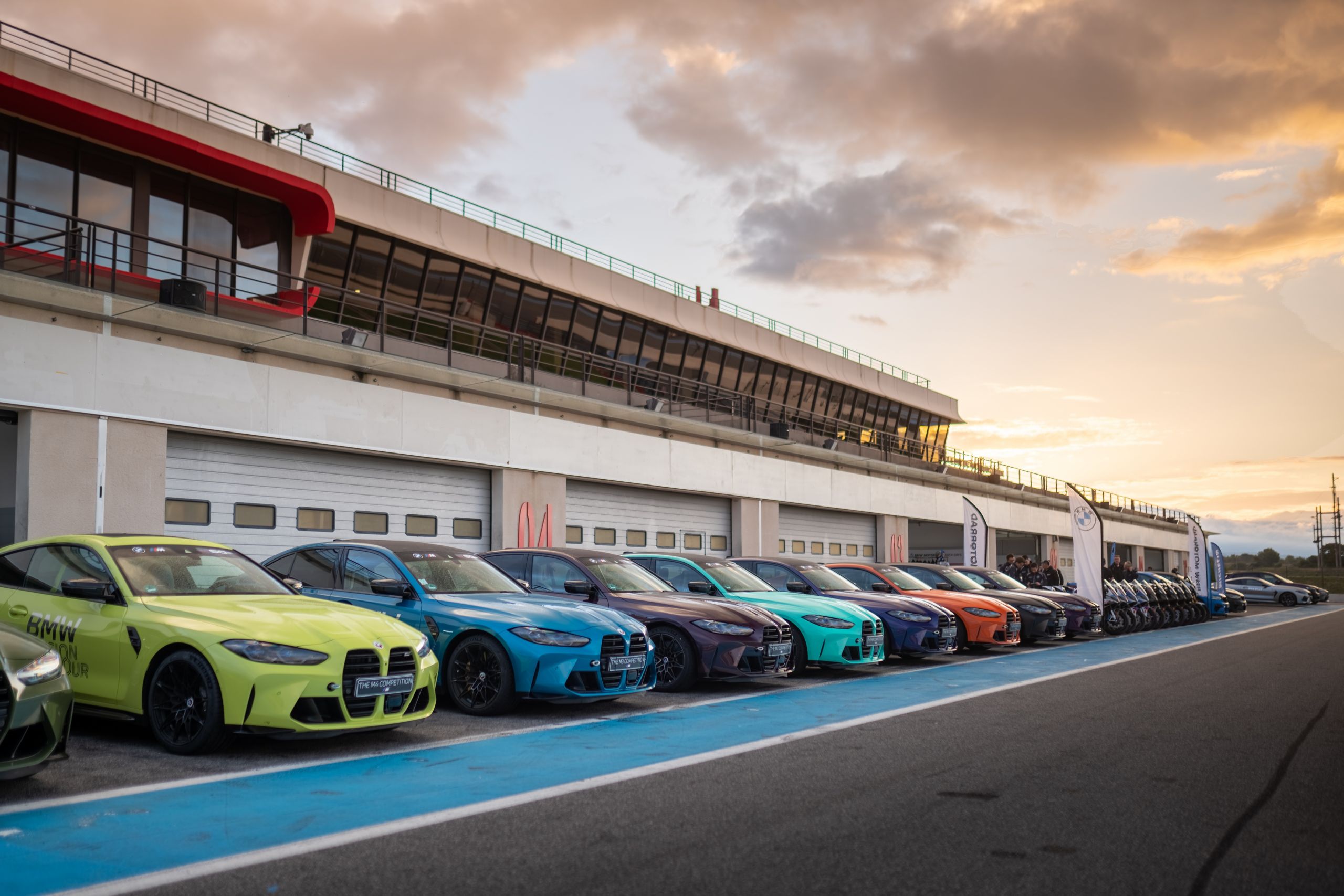 BMW M3 et M4 lors du BMW Passion Tour 2022