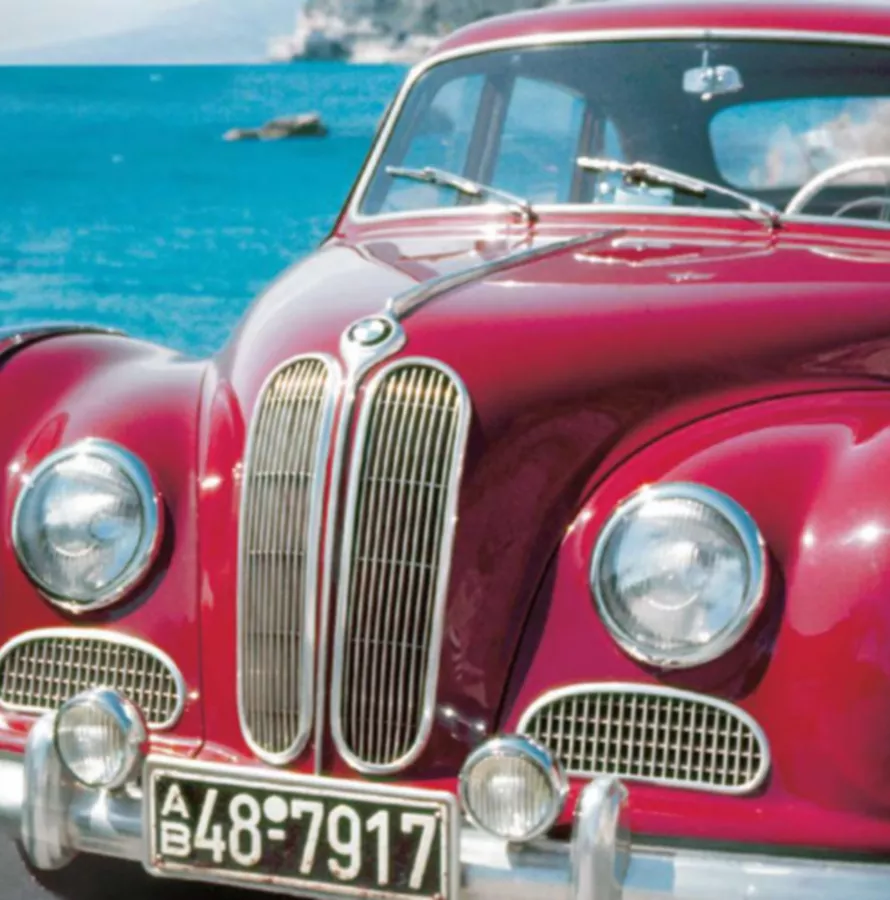 「走りの感動」を求め続ける、 BMW Groupの歴史