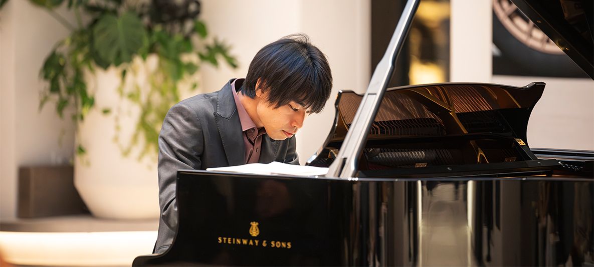  交わり合うところに、新たな世界が生み出される。