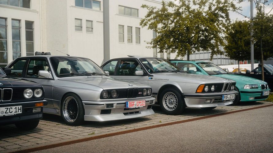 Classic car option 1