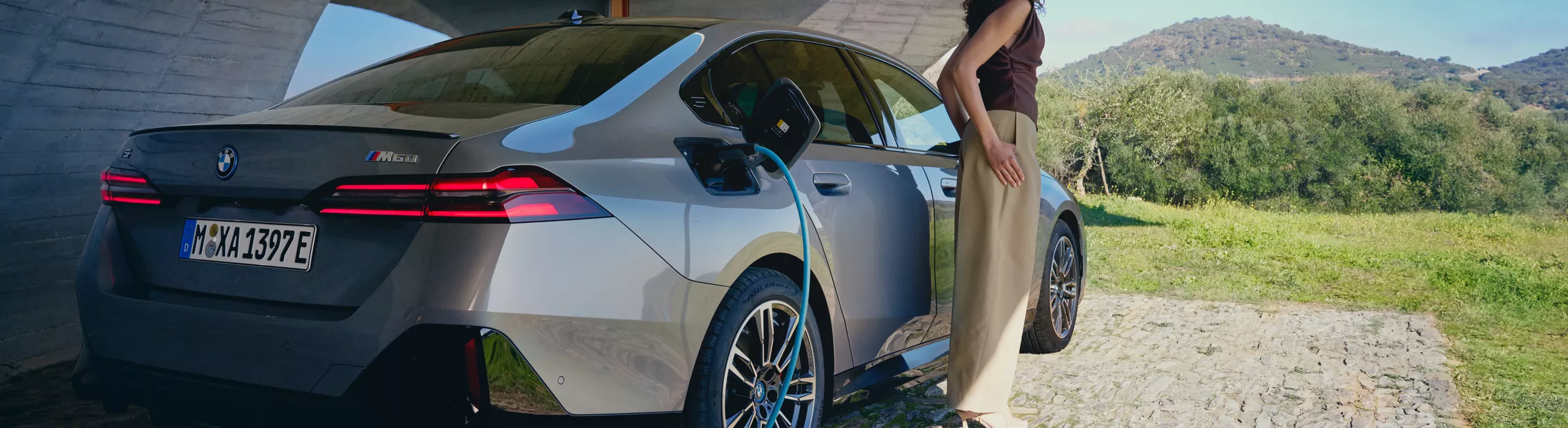 ELECTRIC DRIVING ACADEMY.