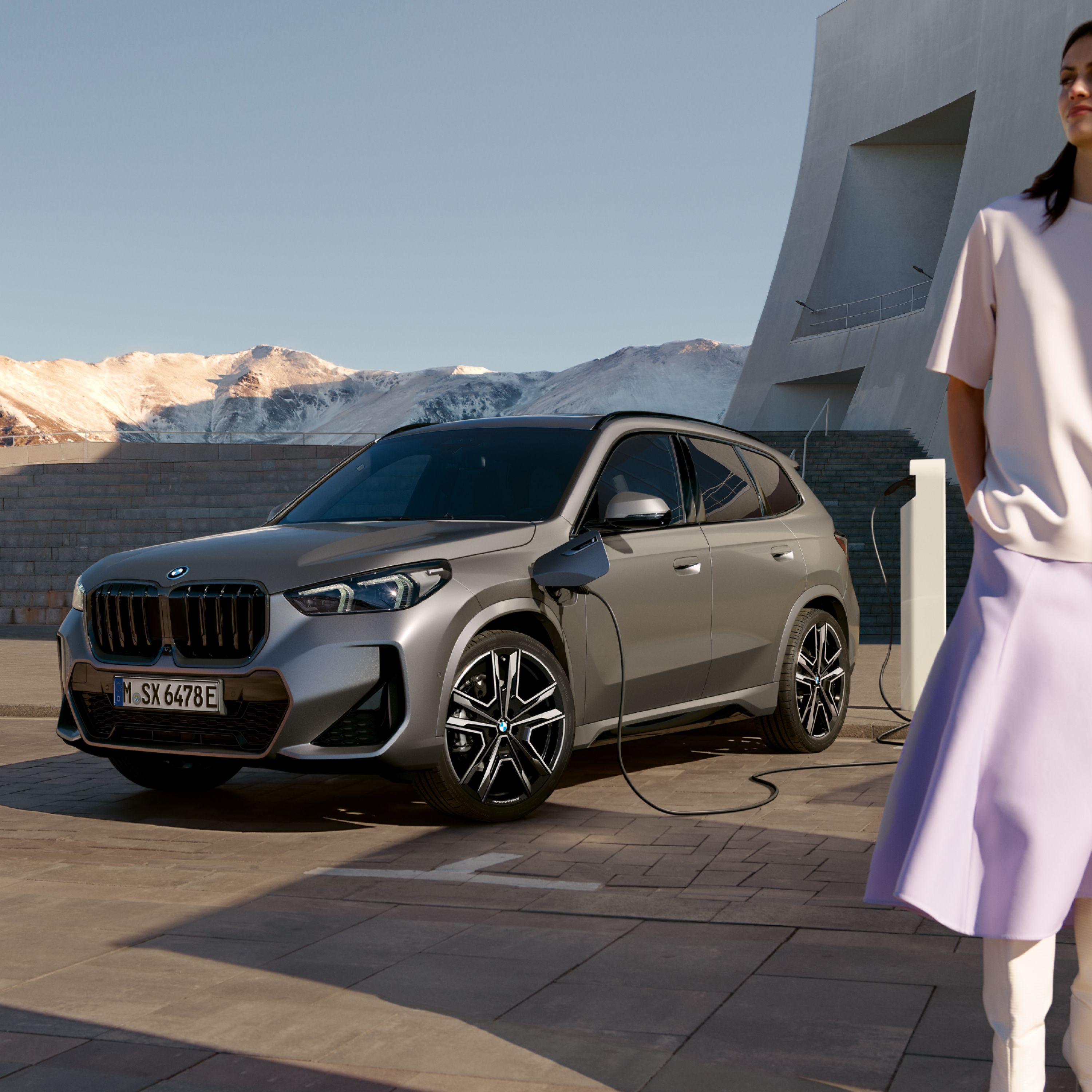 BMW Plug-in-Hybrid Public Charging