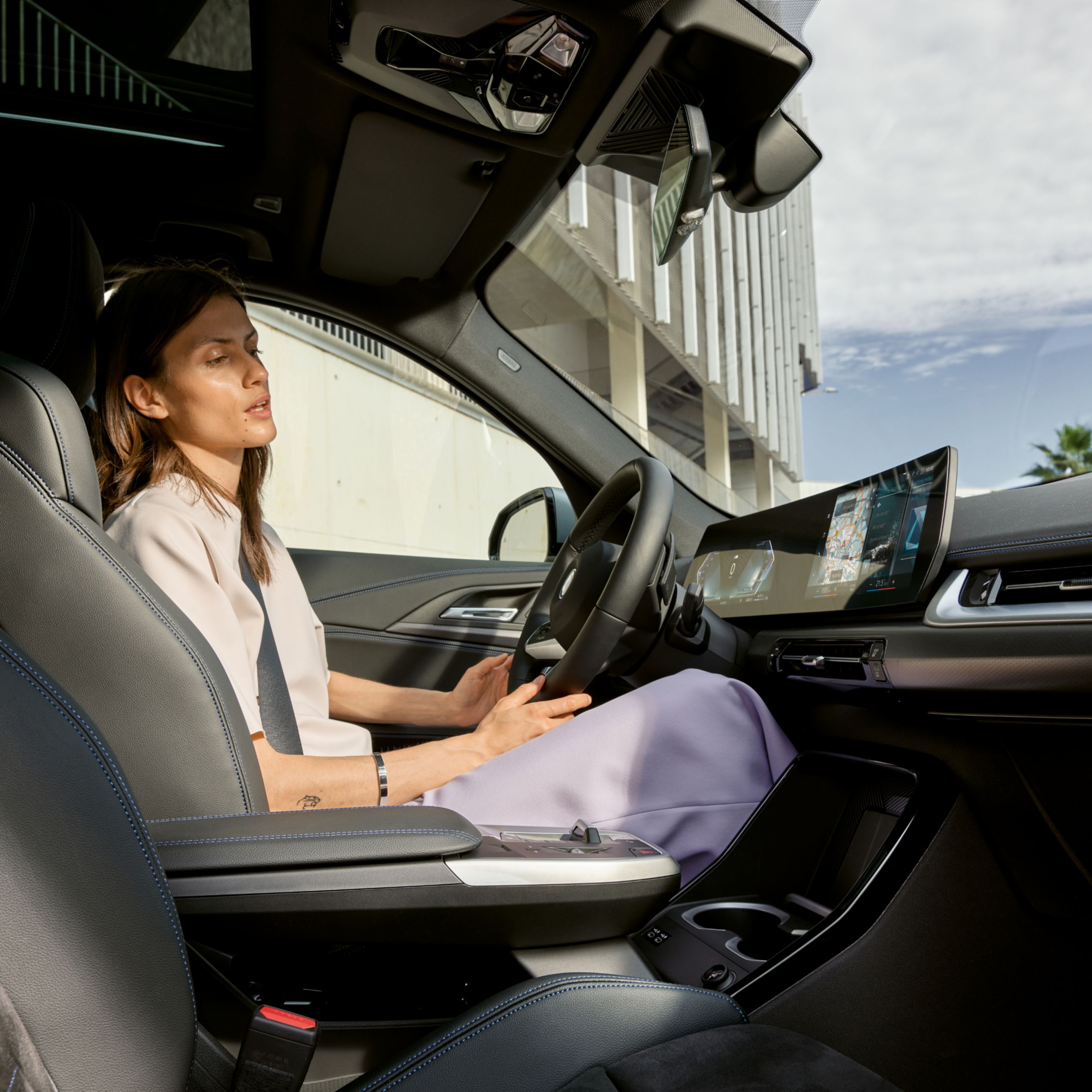 BMW plug-in hybrid battery optimisation and comfort
