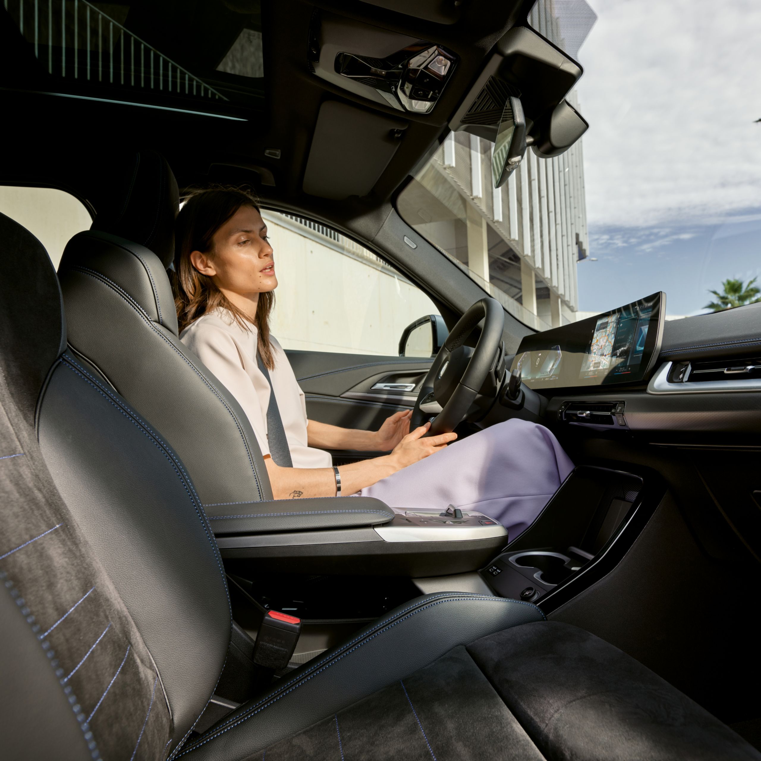 Voitures électriques BMW - Planification dynamique d’itinéraire et de charge