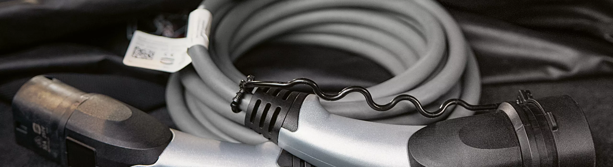 BMW public charging charging cable mode 3