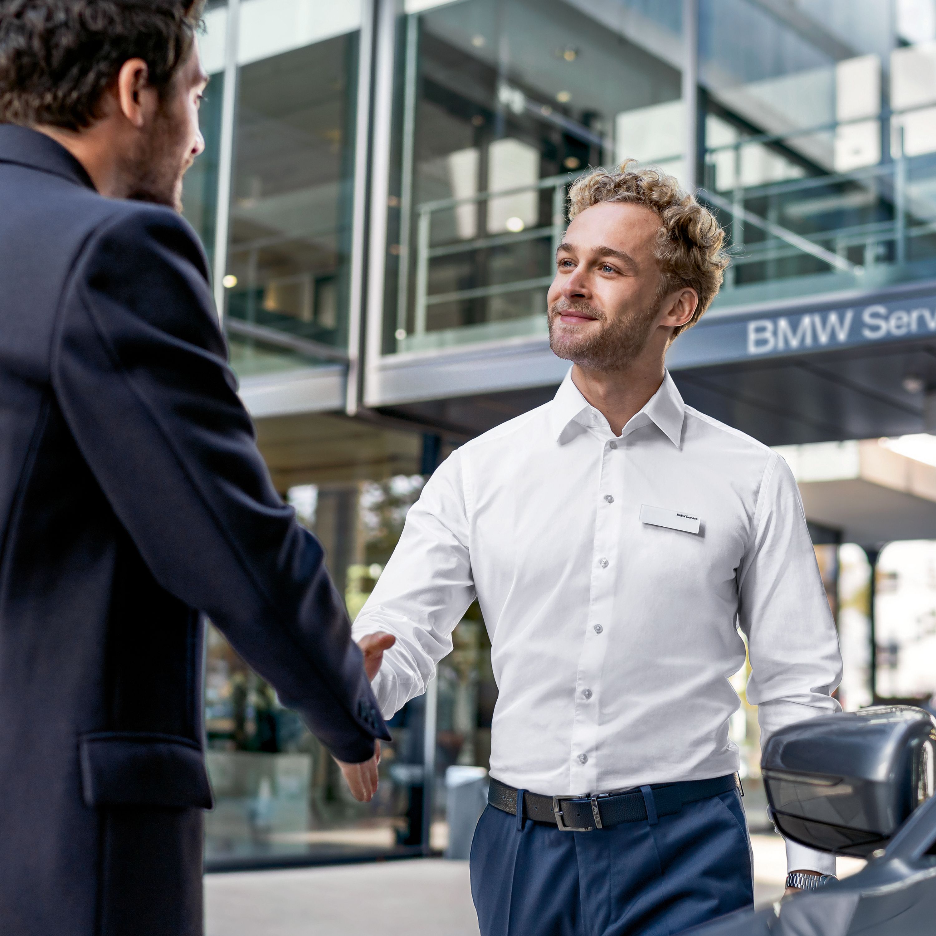 BMW elektrické vozy zákaznické služby BMW