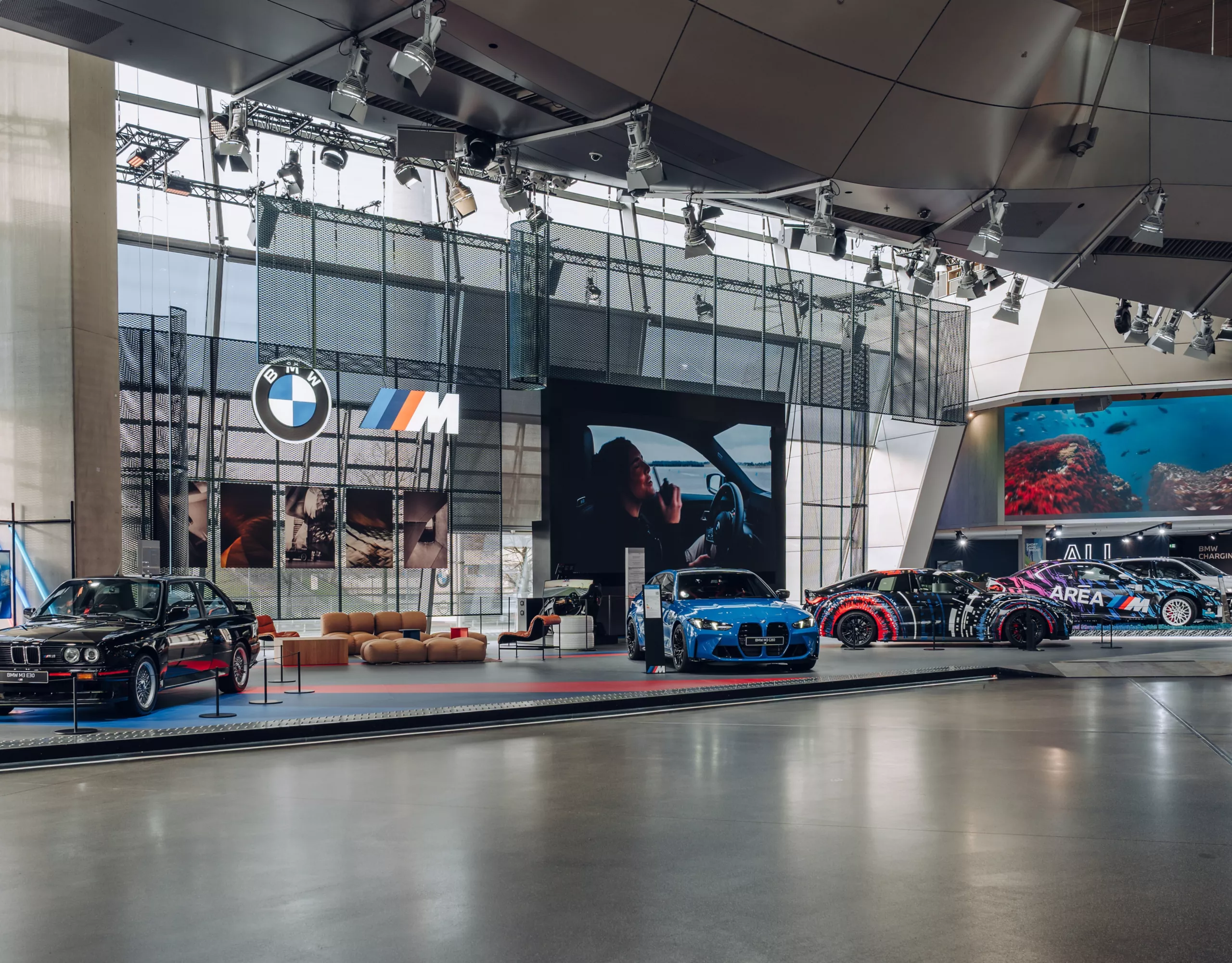 BMW M 1000 RR und BMW R 1300 GS Adv.