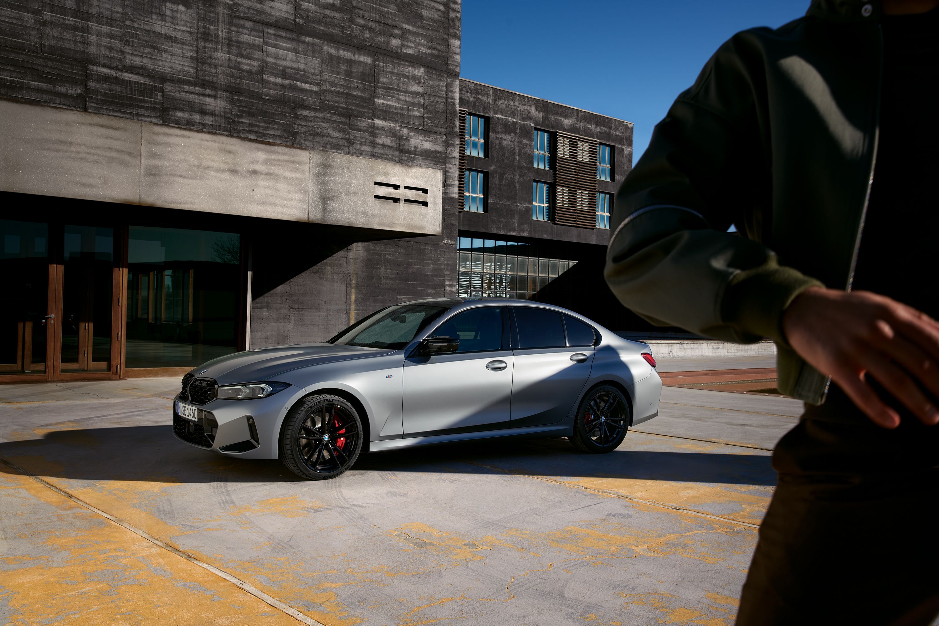  BMW EXTENDED WARRANTY COVER AND BMW USED CAR WARRANTY COVER. 