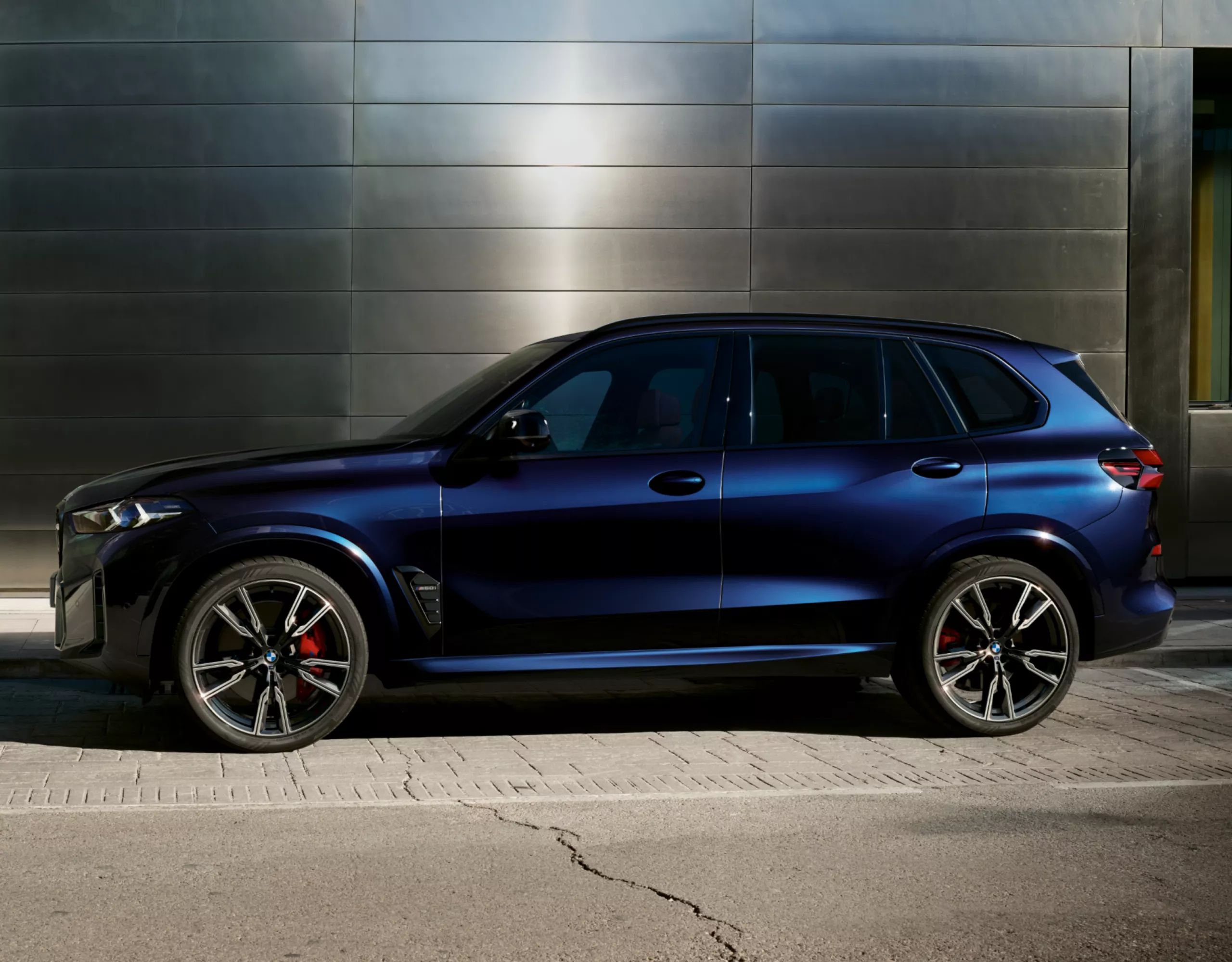 BMW X5 M60i xDrive Integral-Aktivlenkung