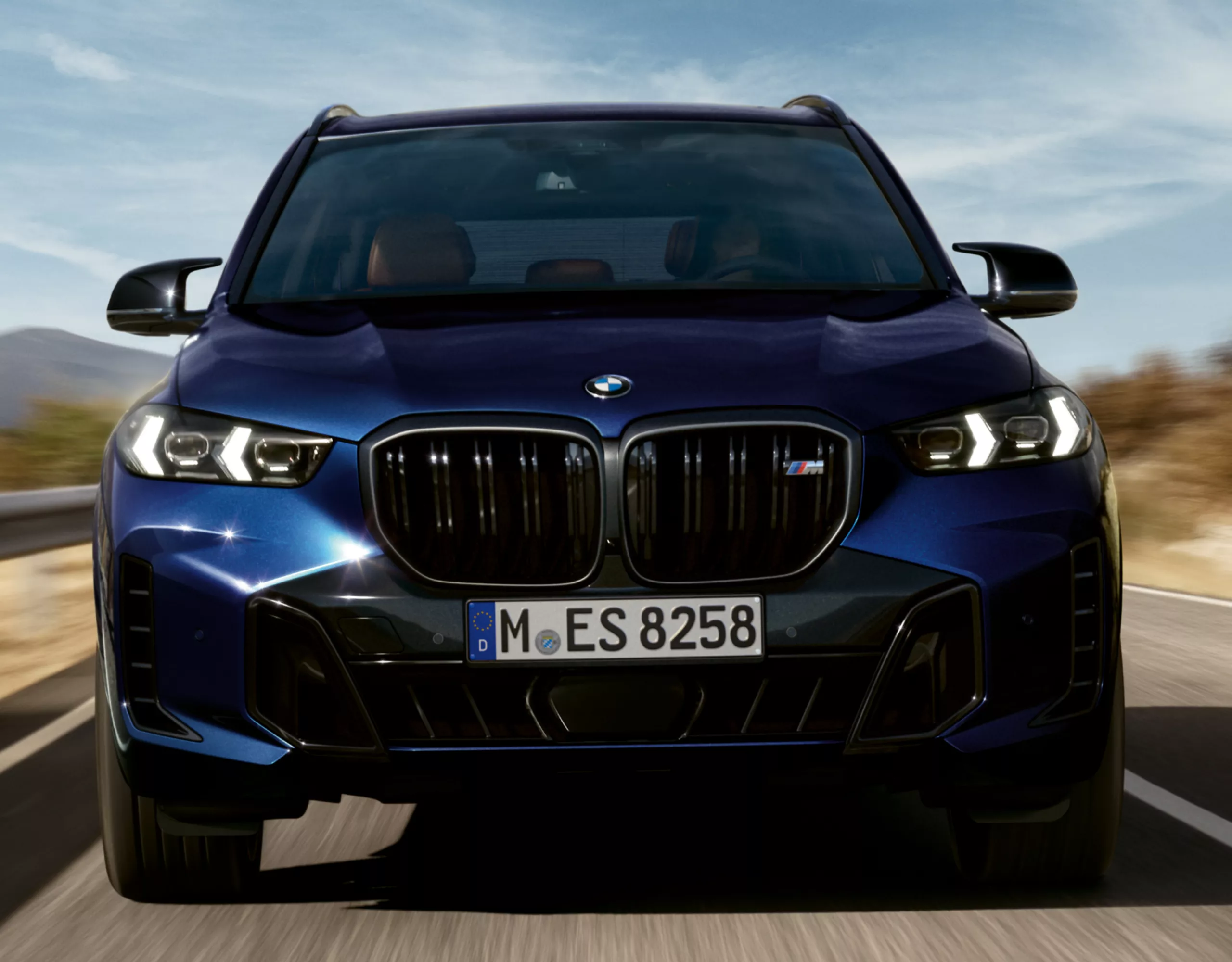 BMW X5 M60i xDrive BMW M kidney