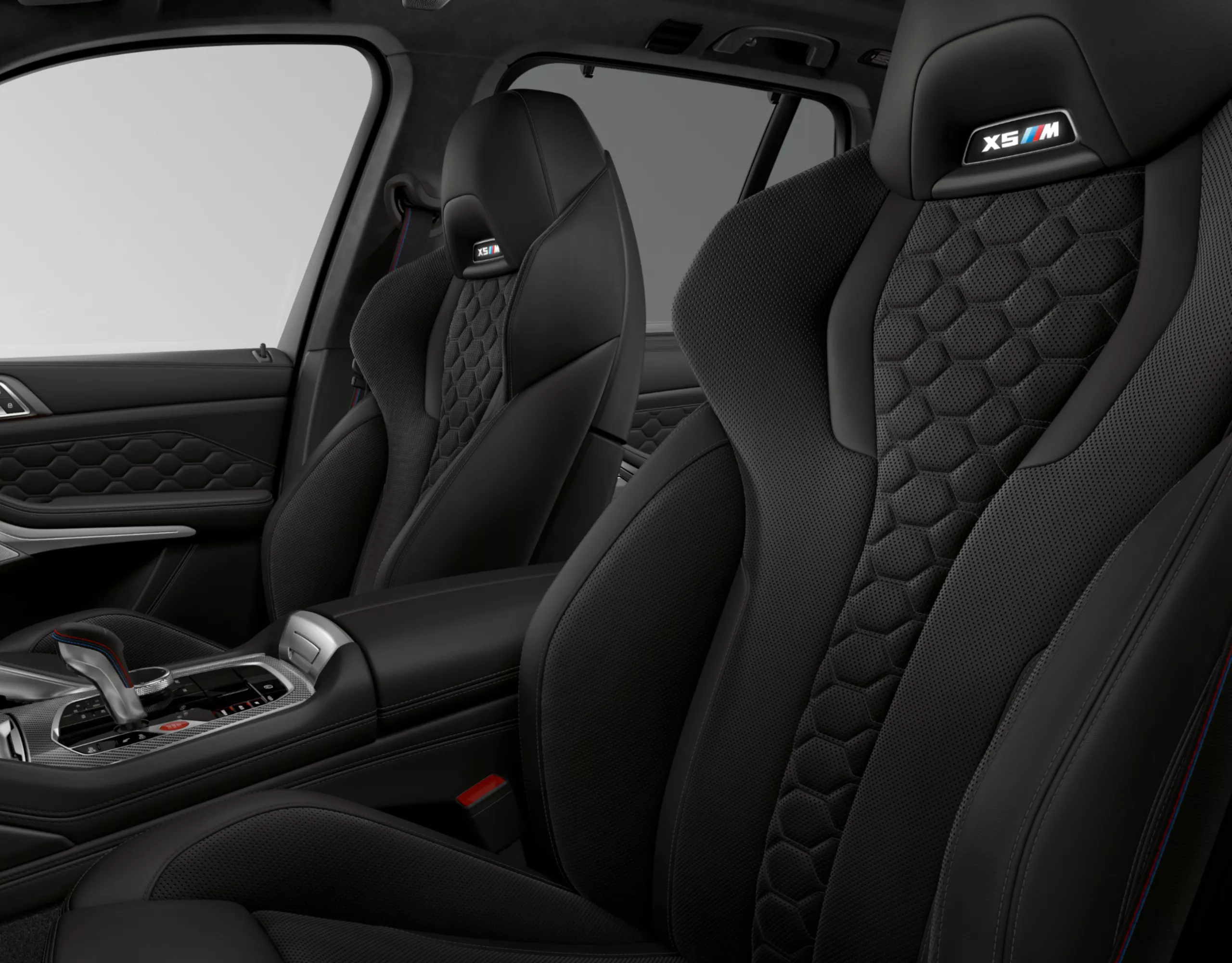 BMW X5 M Competition BMW M multifunctional seats