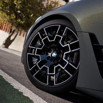 BMW Financial Services Leasing – Schadensbeispiel – Räder und Reifen 