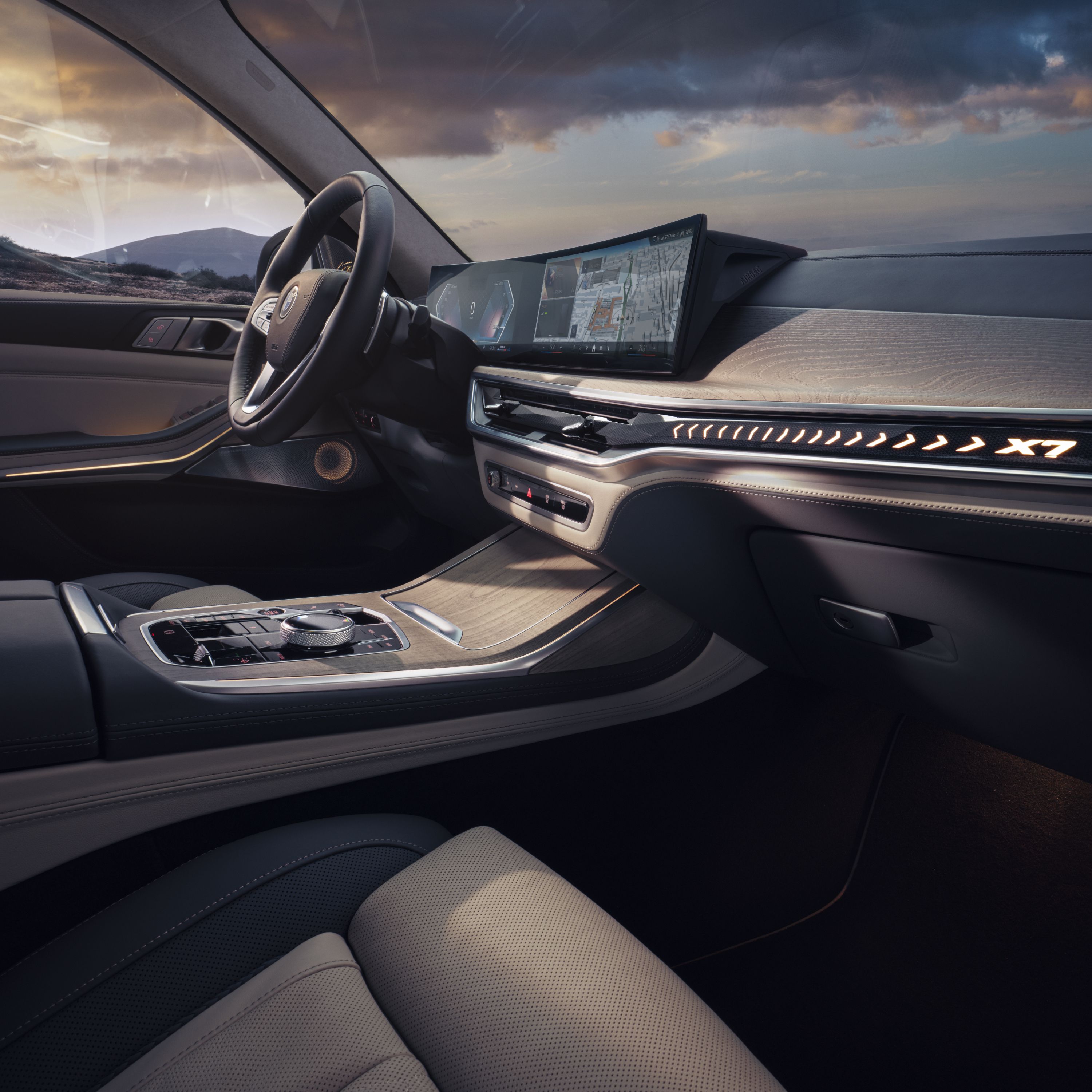 BMW X7 cockpit and technologies