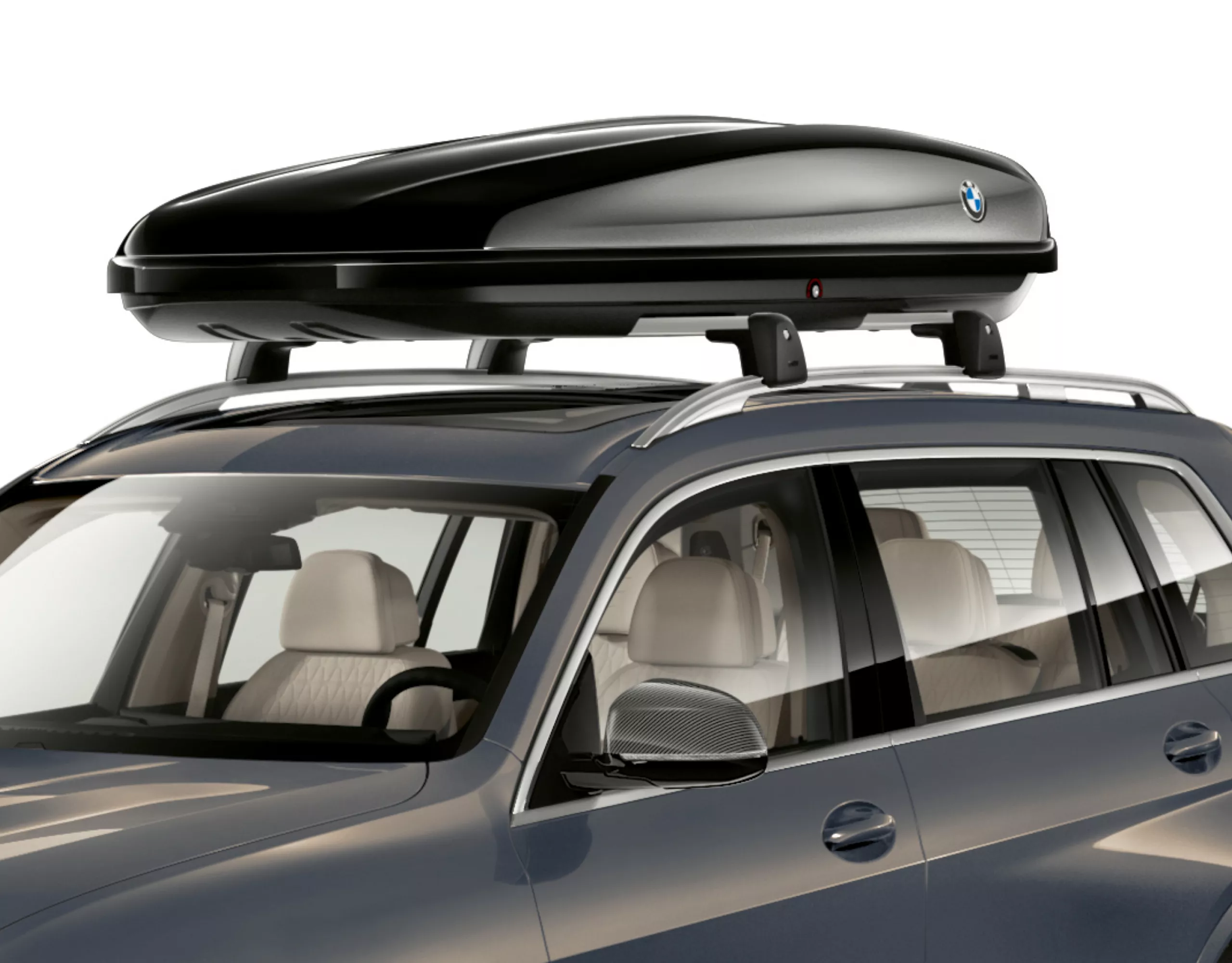 BMW Dachbox 520 Schwarz/Titansilber auf dem Dach eines BMW X7 befestigt