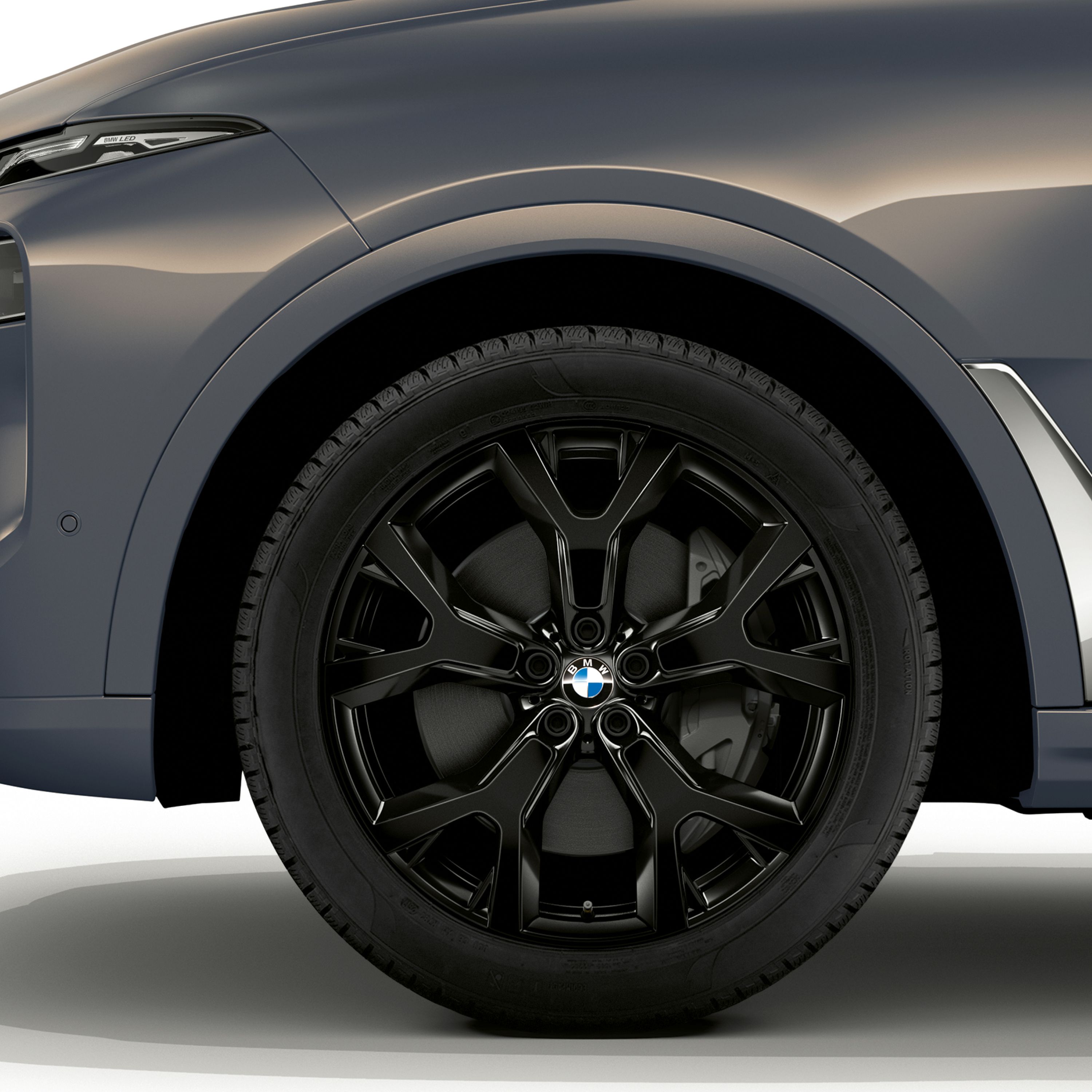 BMW X7 21" BMW light alloy wheel Y-spoke style 752 Jet Black
