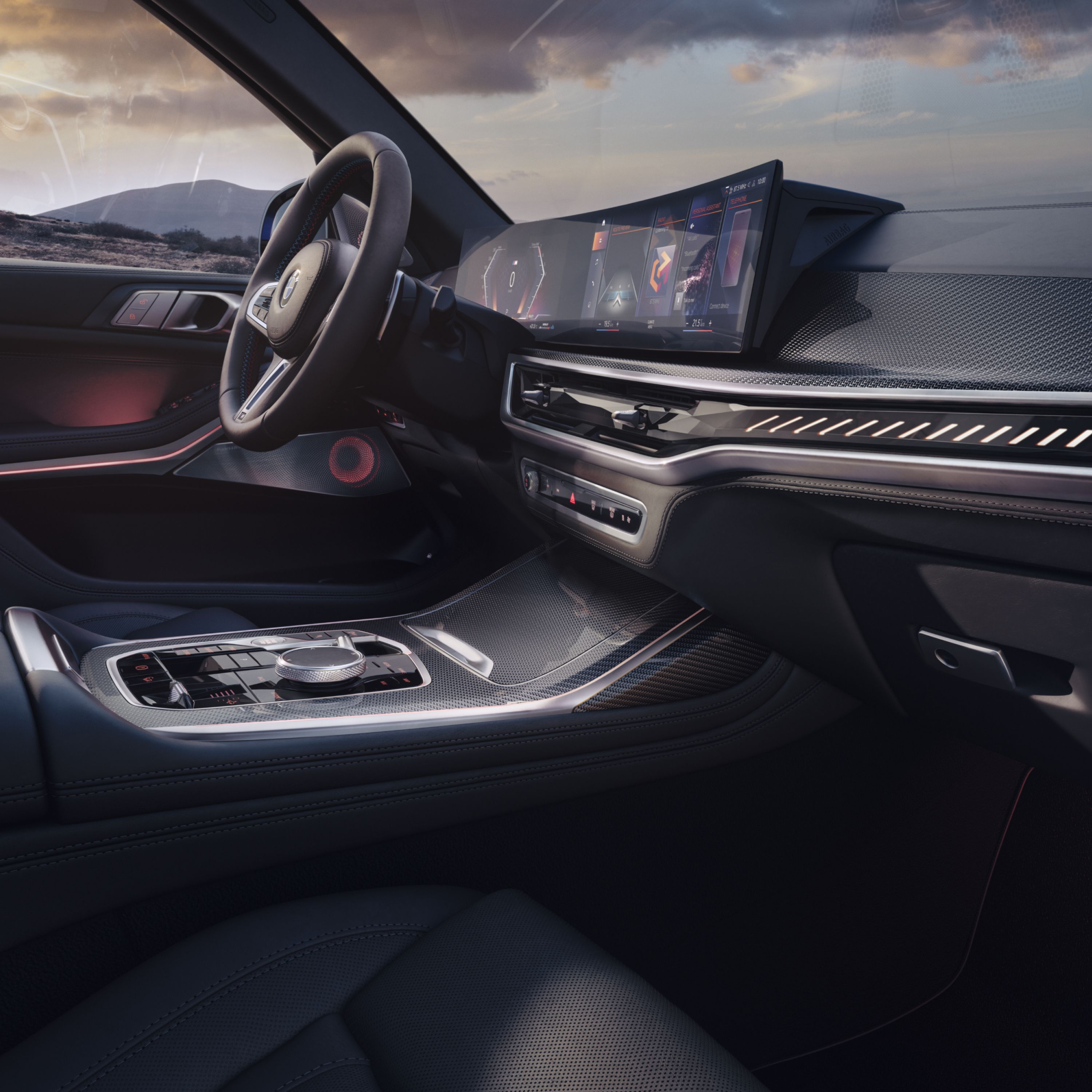 BMW X7 M60i xDrive - Écran incurvé BMW et barre lumineuse ambiante spécifique M