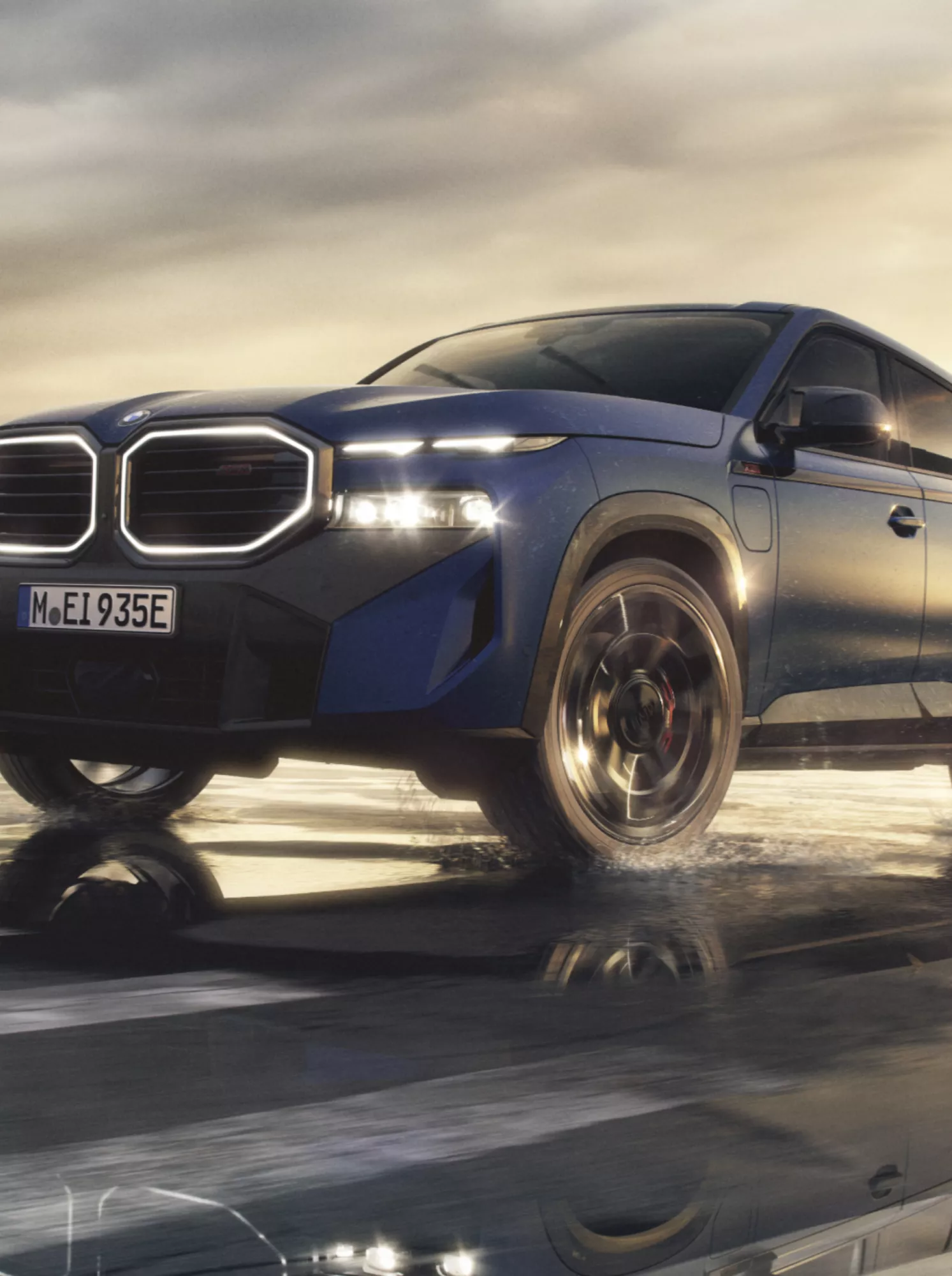 BMW XM utvändig vy