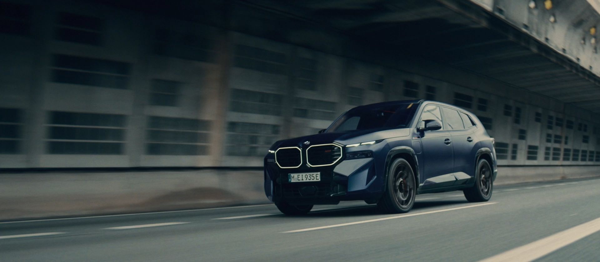 BMW XM buitenaanzicht