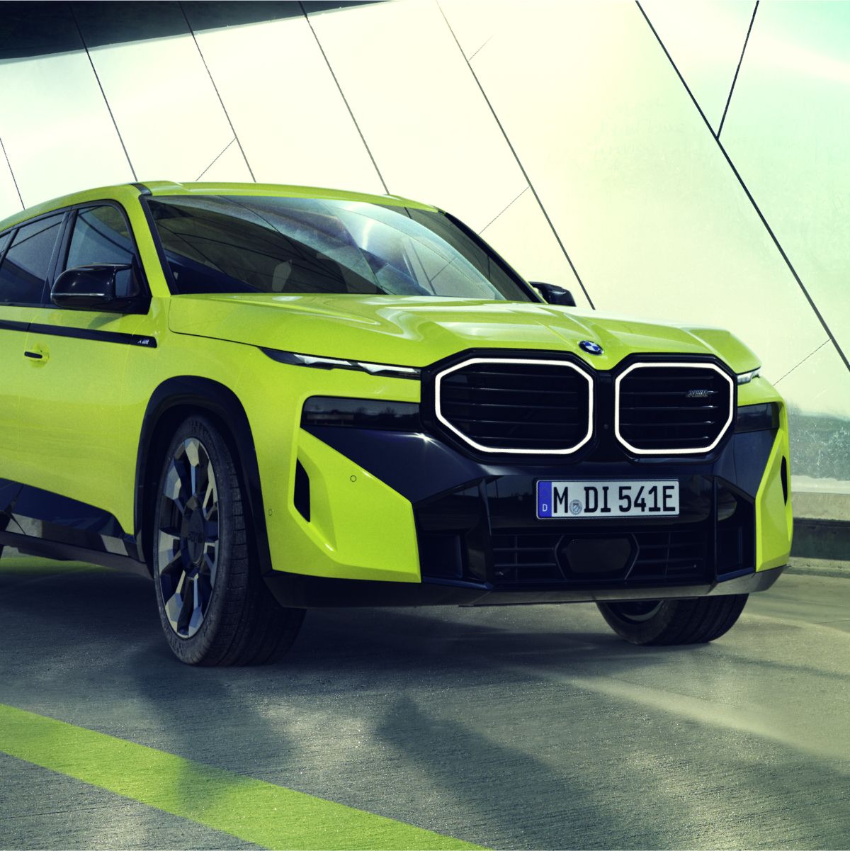 BMW XM 50e M hybrid drivetrain