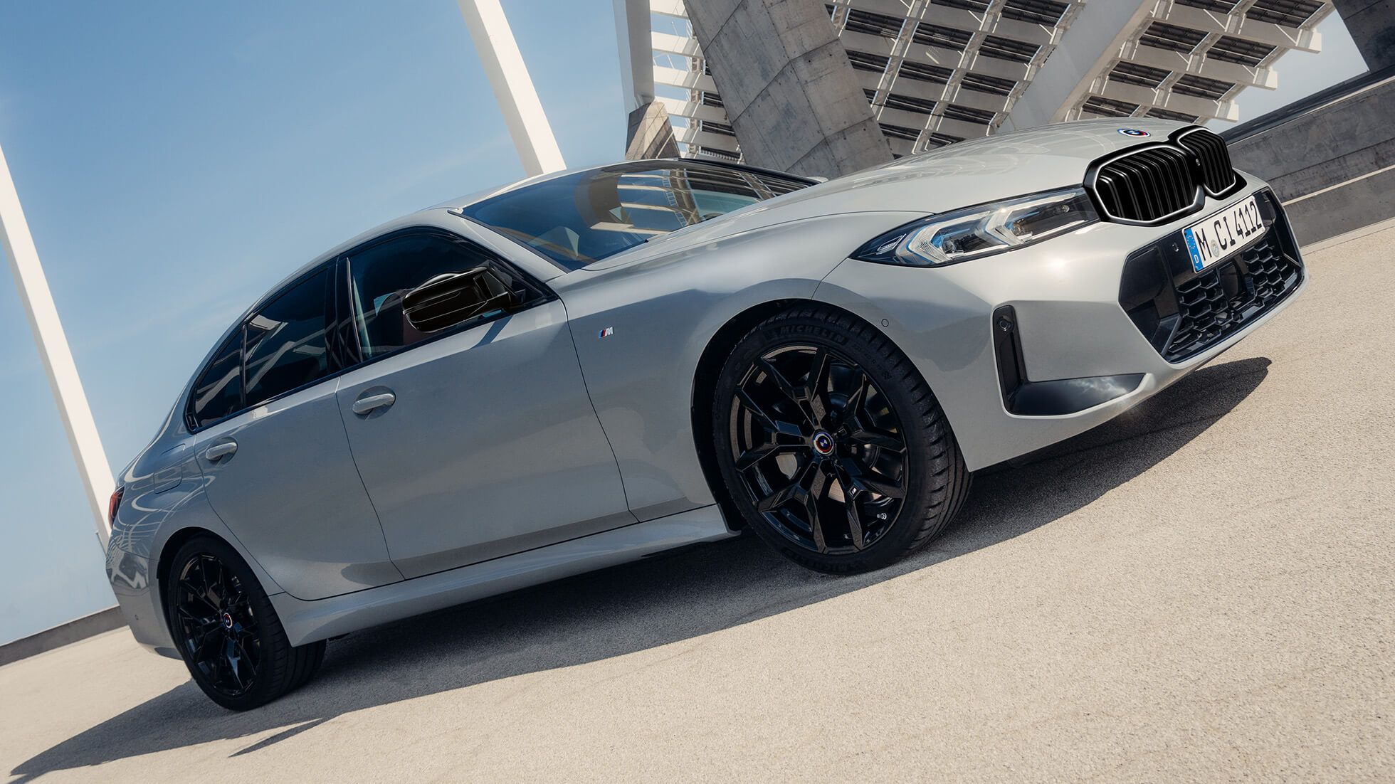 BMW 3系列以俐落線條與精準底盤調校，詮釋最純粹的駕馭樂趣