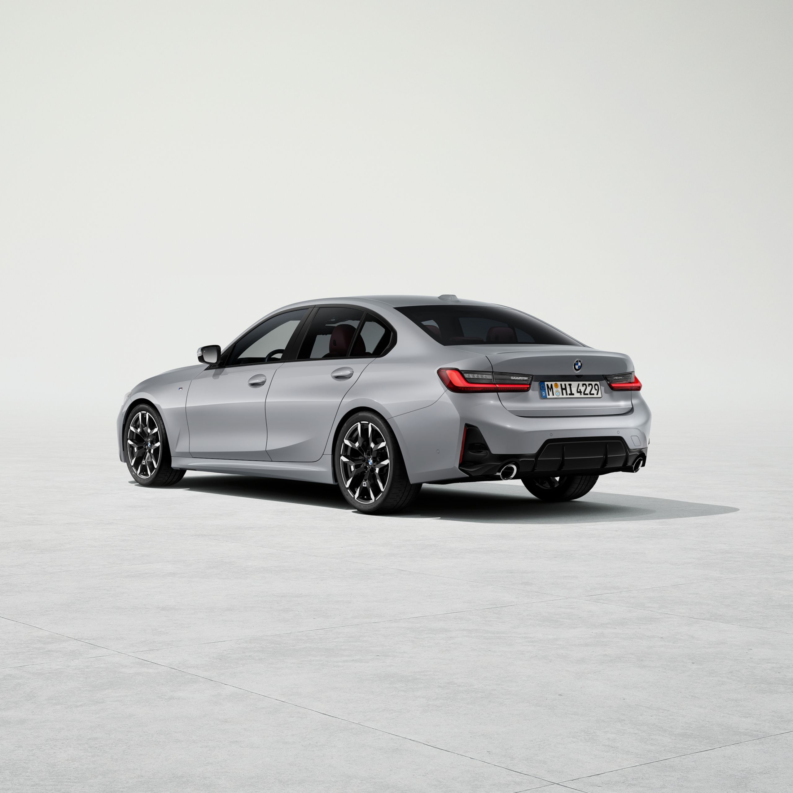 M Sport csomag, BMW 3 limousine