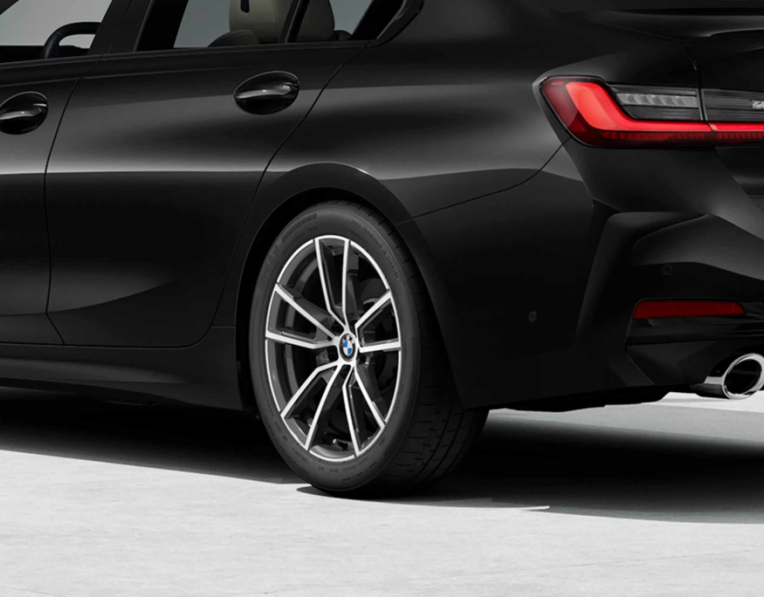 Alapkivitelű futómű BMW 3 limousine plug-in hibrid