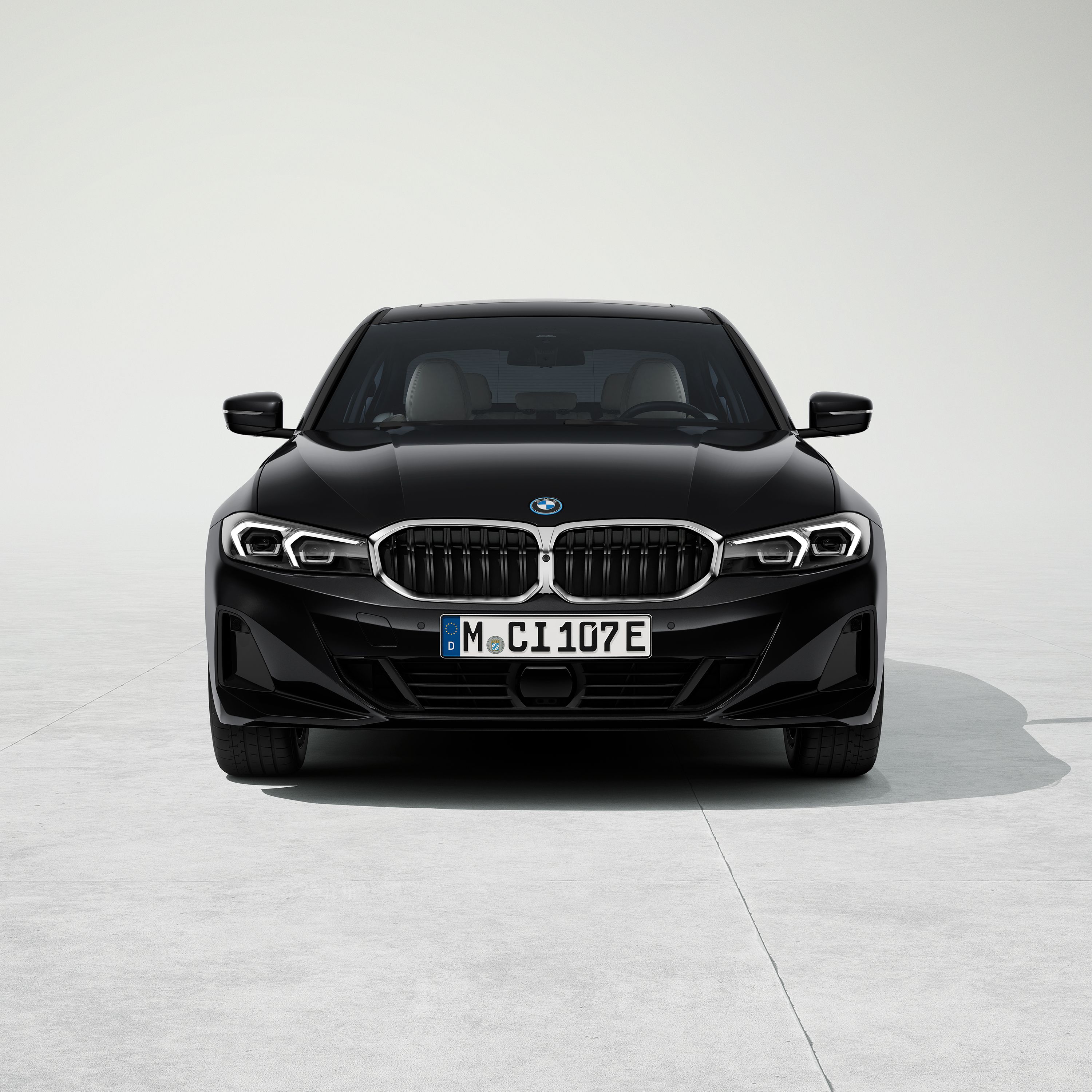 Double kidney grille BMW 3 Series Saloon Plug-in hybrid