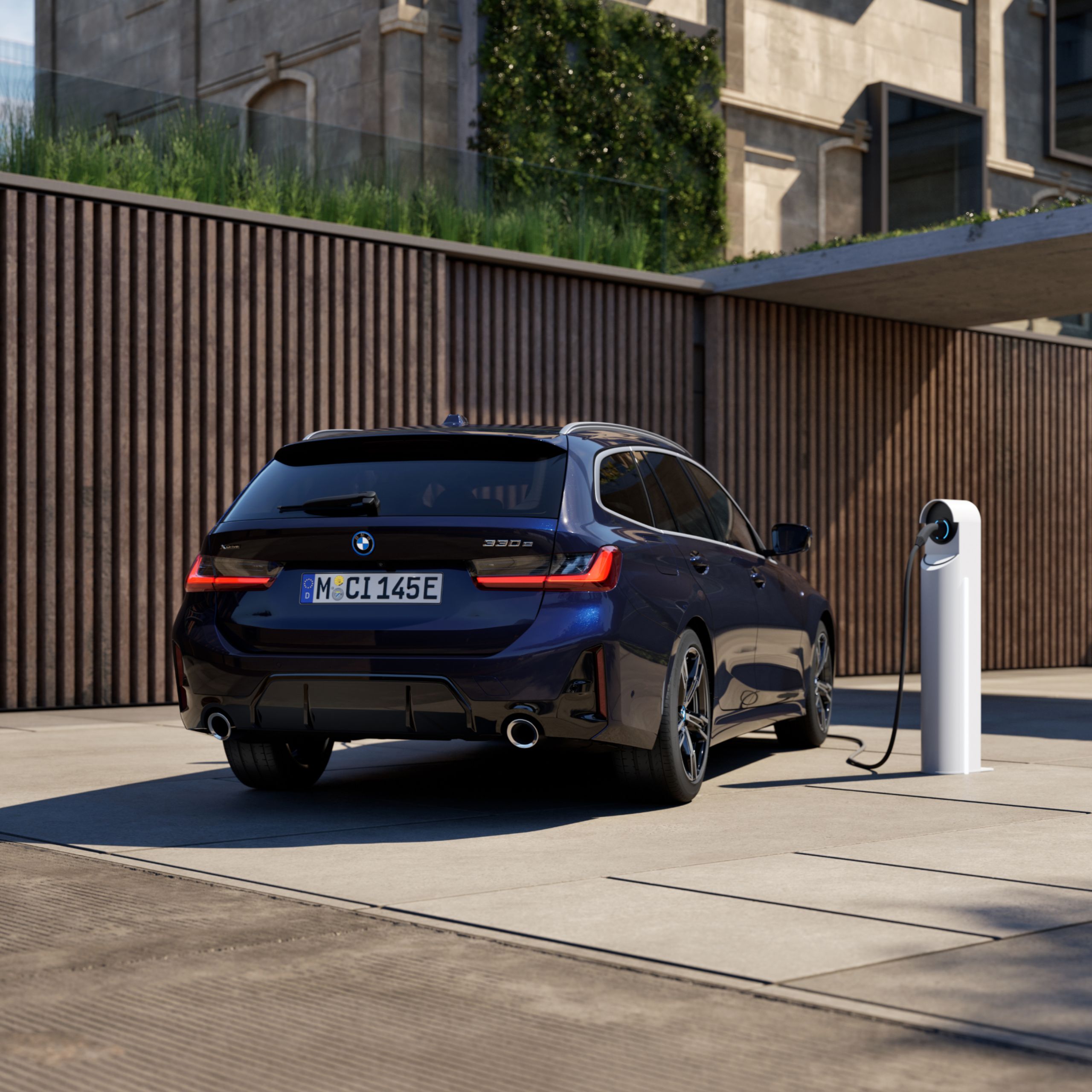 BMW Charging BMW 3er Touring Plug-in hybrid