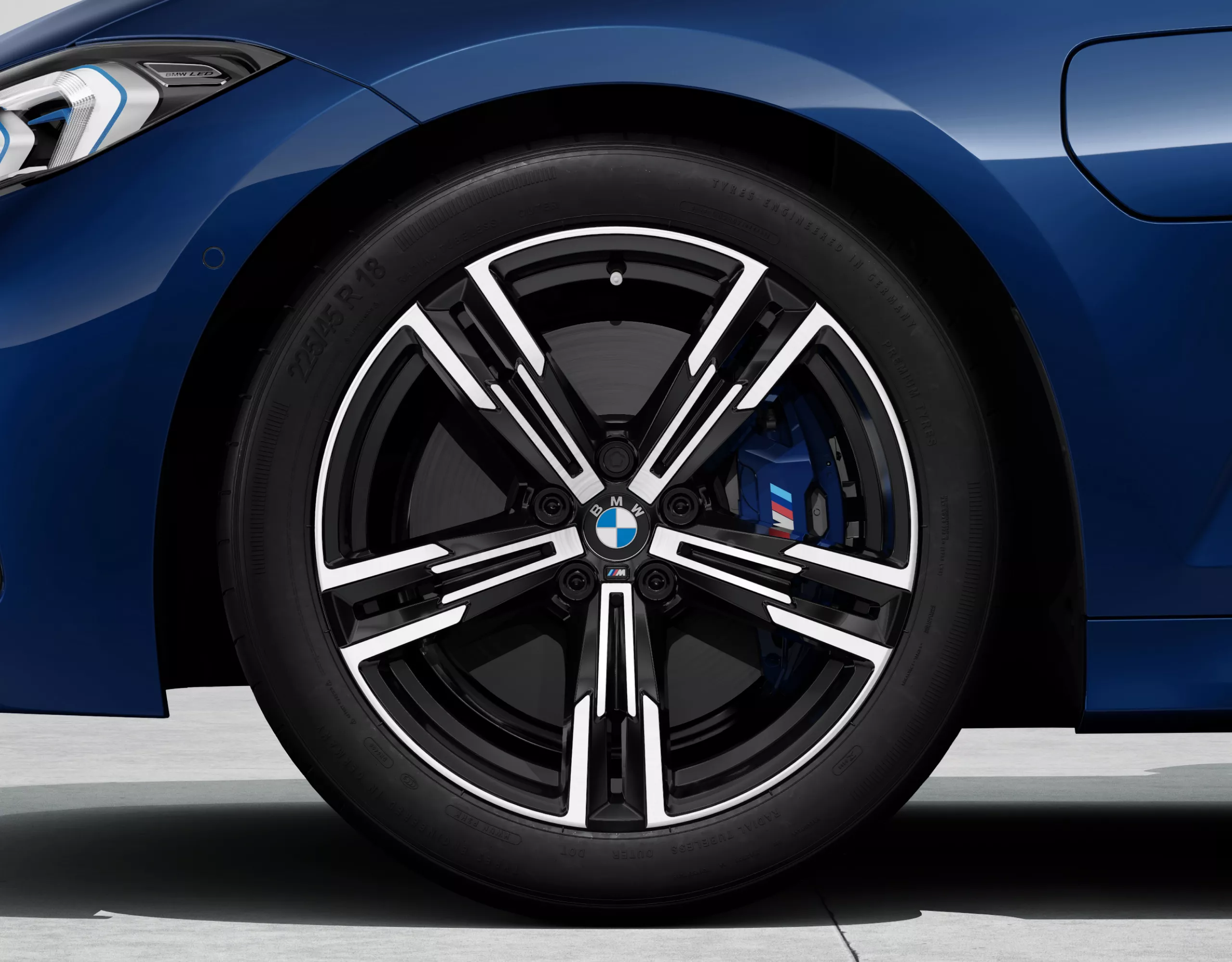 18-palčna platišča iz lahke zlitine M z dvojnimi naperami, slog 848, BMW serije 3 Touring, priključni hibrid