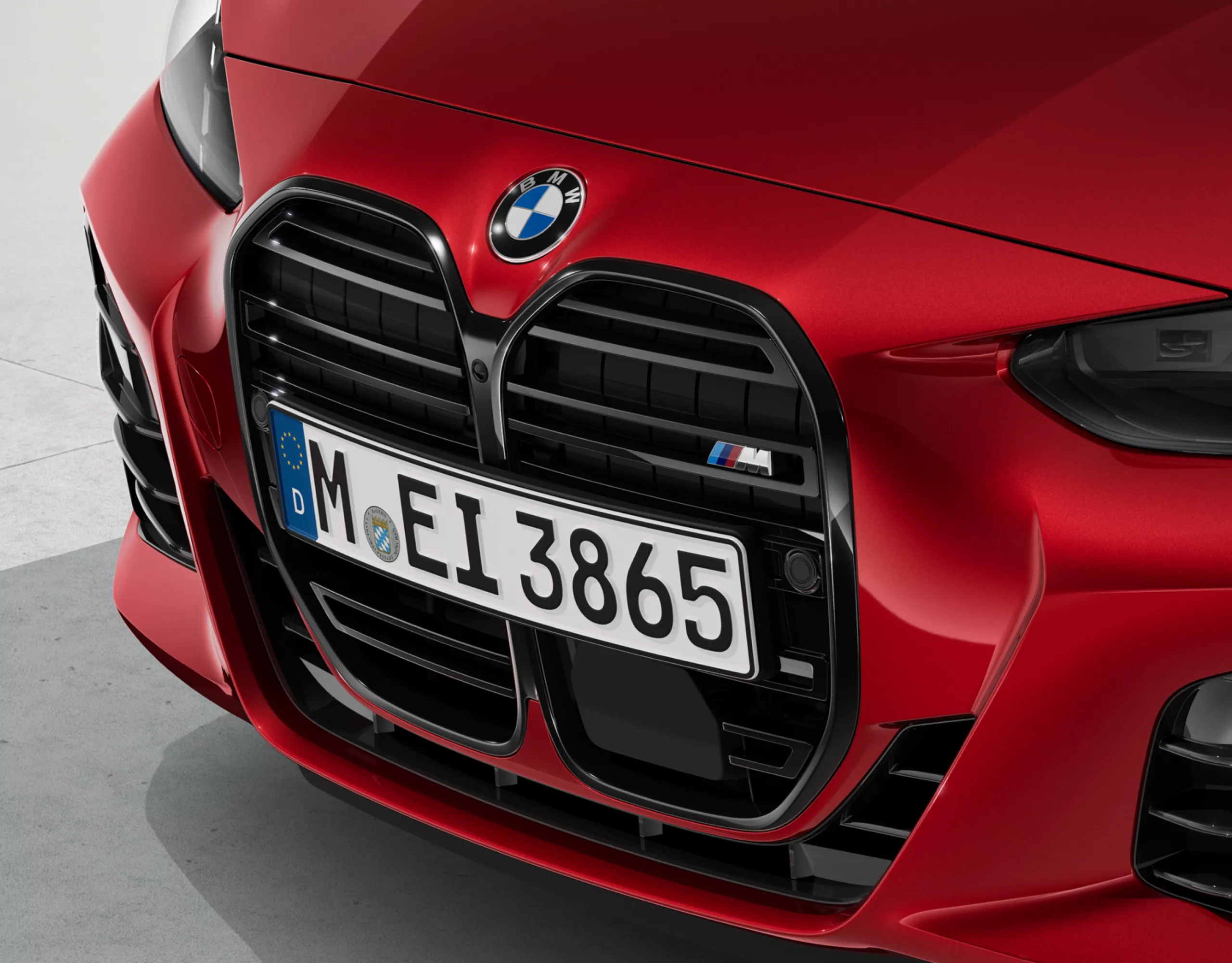 Nuovo design a doppio rene BMW Serie 4 Coupé