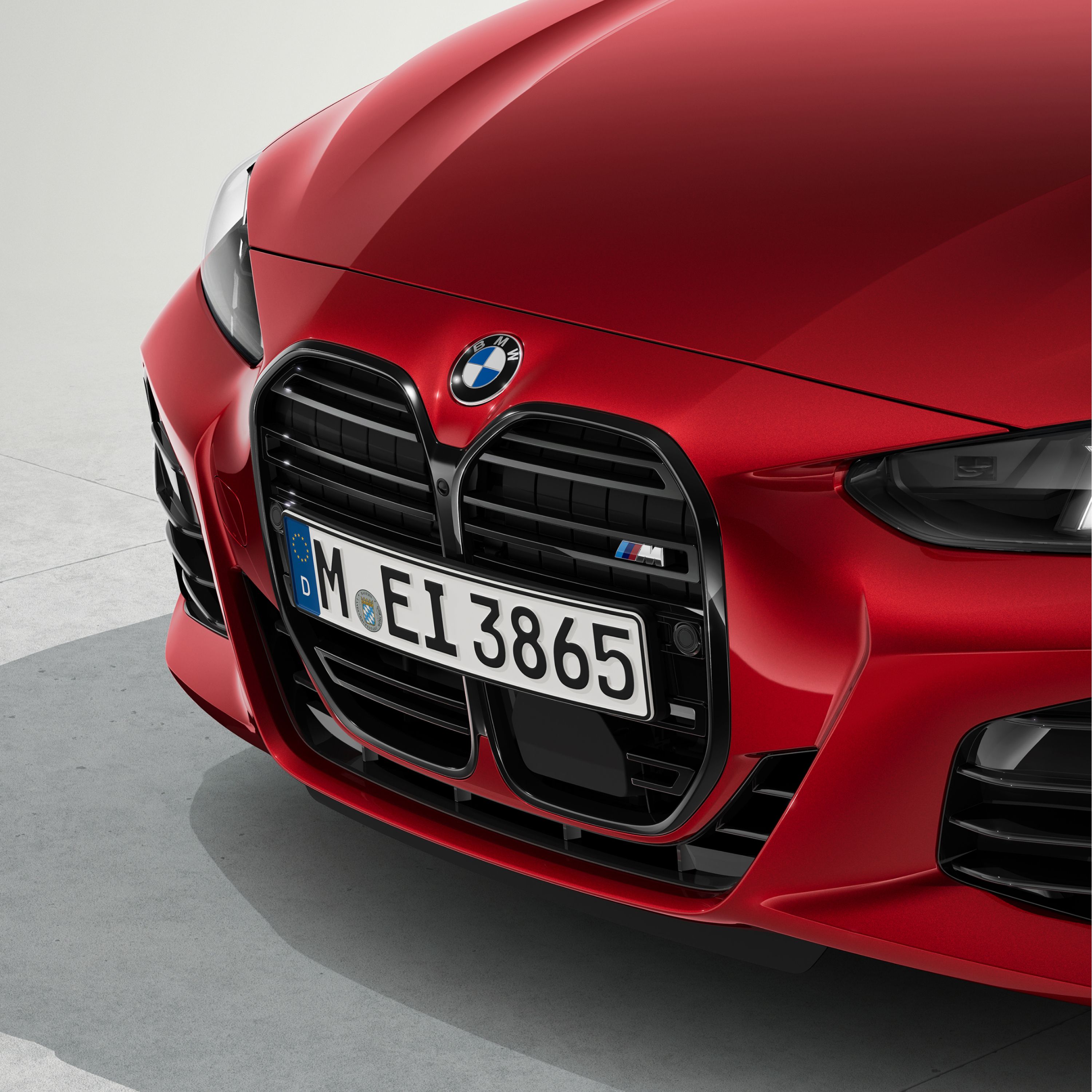 Новый дизайн двойной решетки радиатора BMW 4 серии Coupe