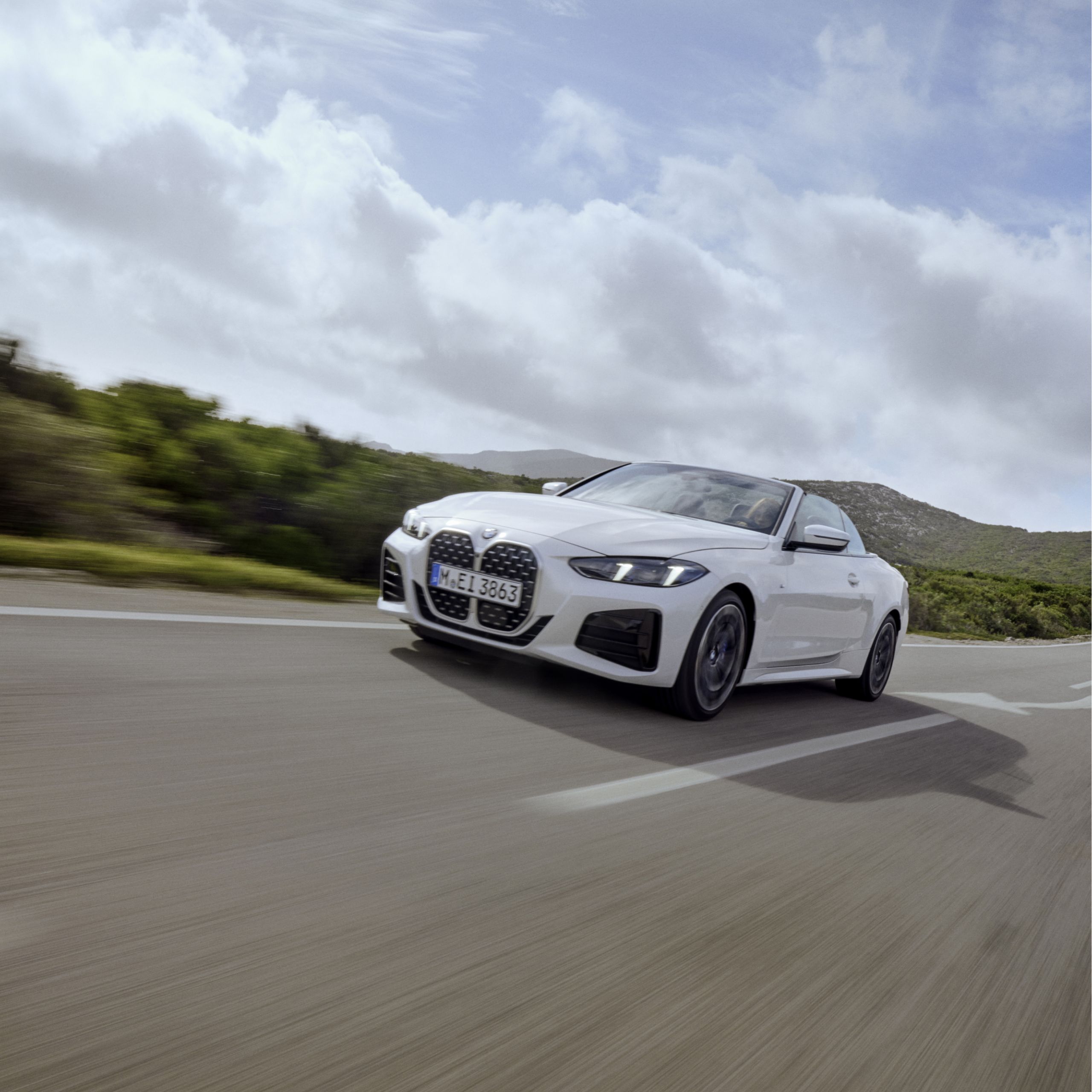 BMW 4er Cabrio in Mineral White