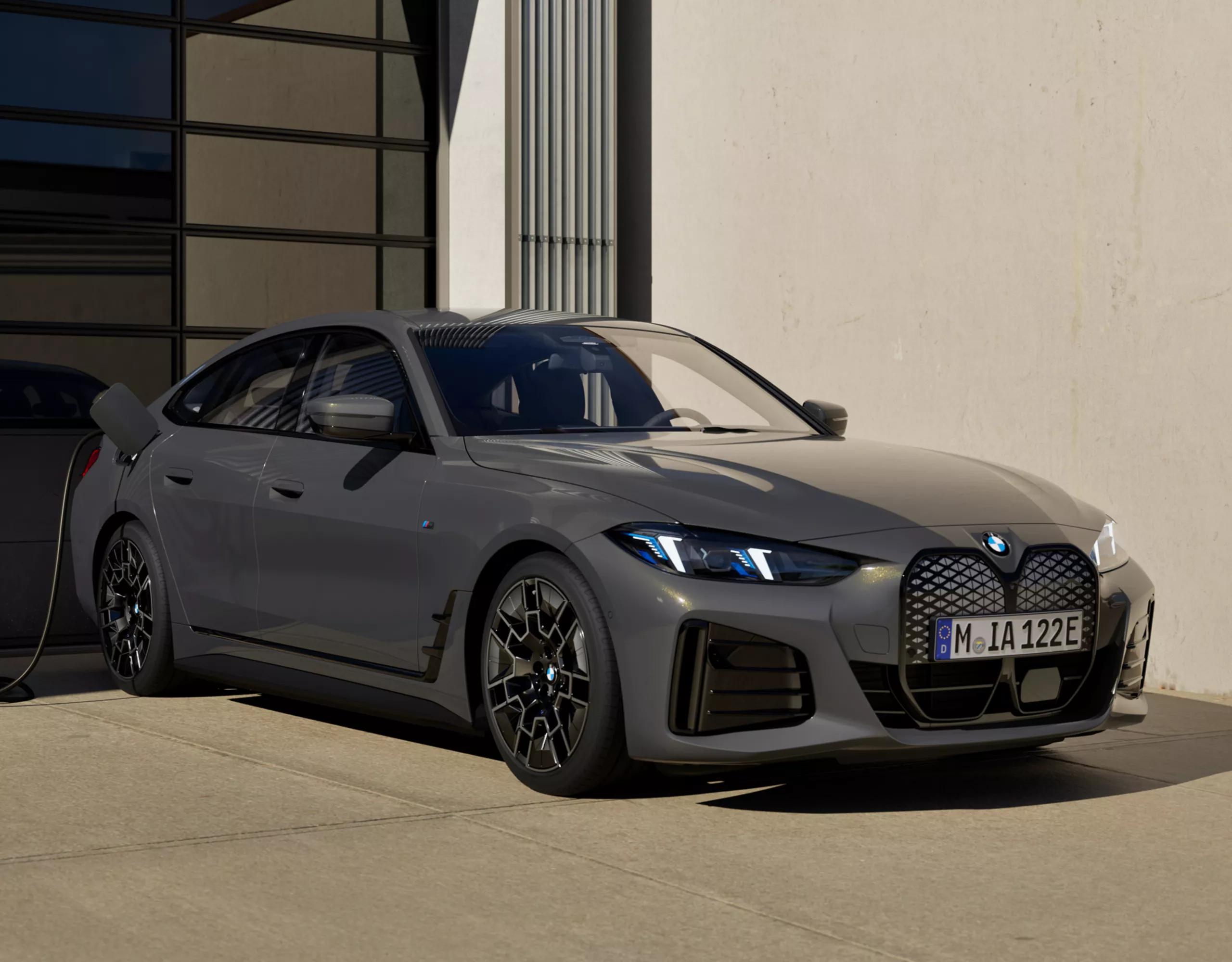 BMW i4 M60 xDrive：フロント・ビュー