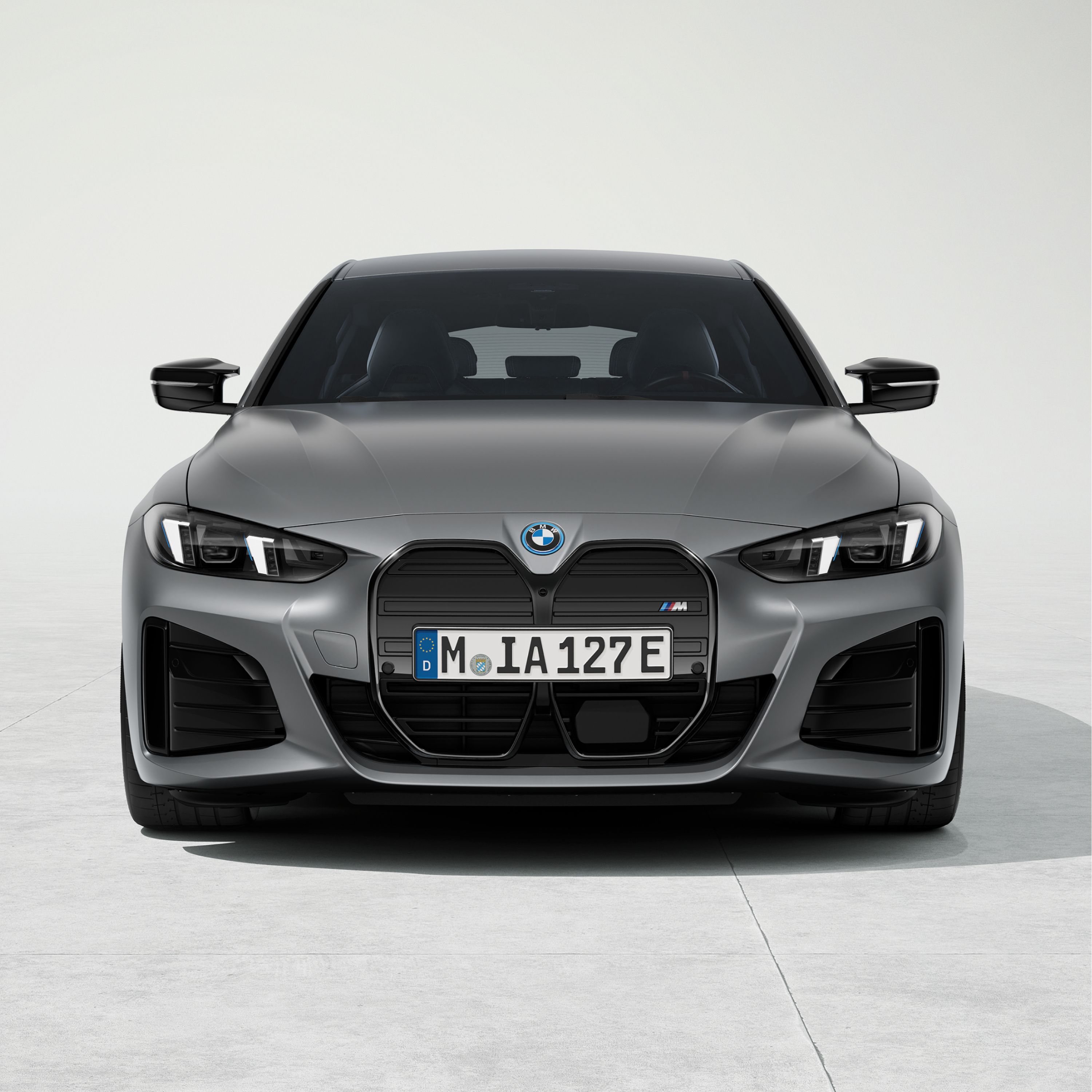 BMW i4 M50 xDrive Nová mřížka chladiče